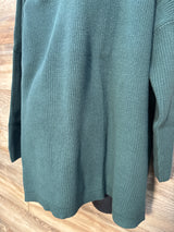 NWOT Gap Maternity V-Neck Sweater in Green sz Medium