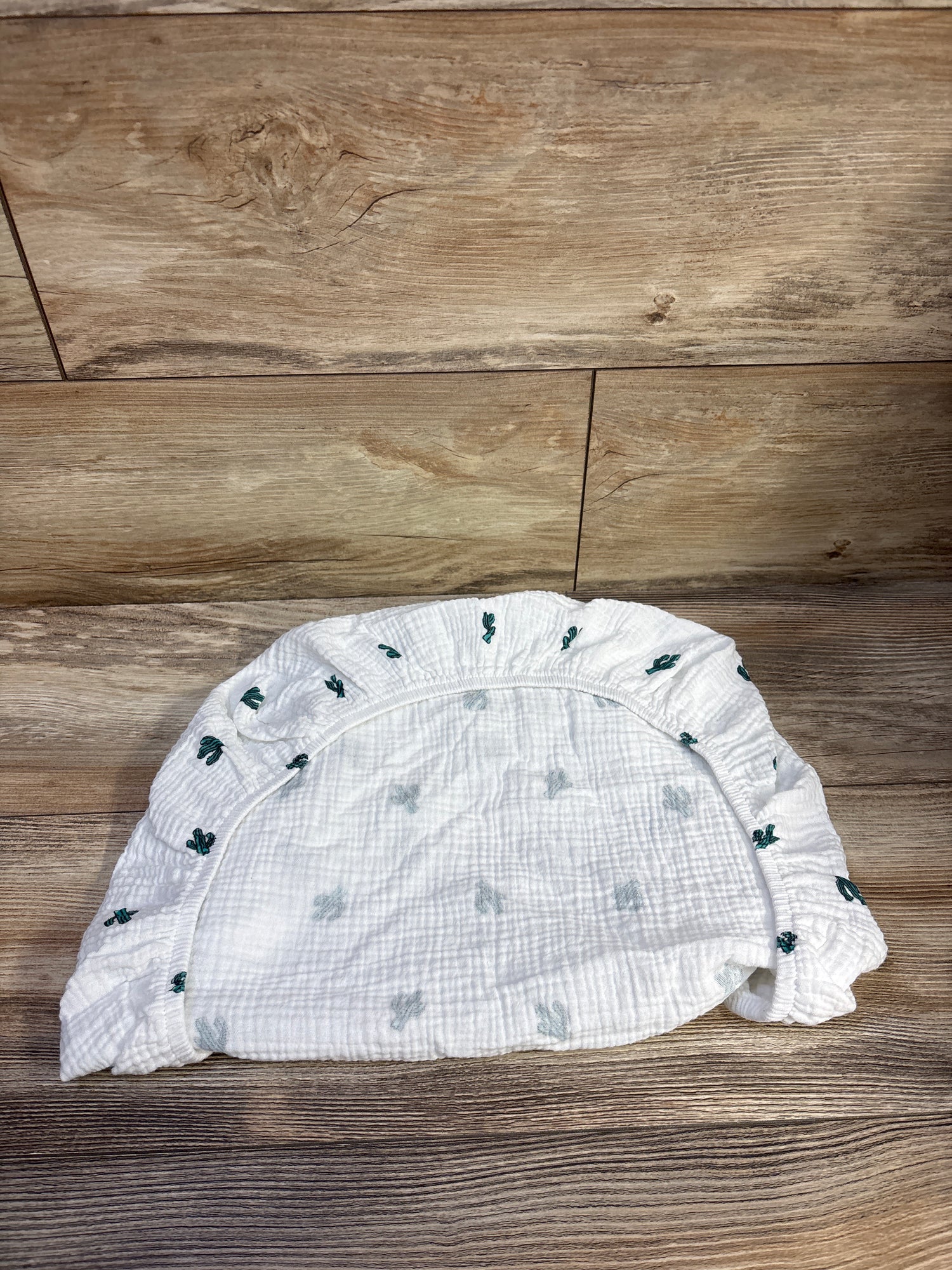 Cactus Print Muslin Bassinet Sheet White 18x32''