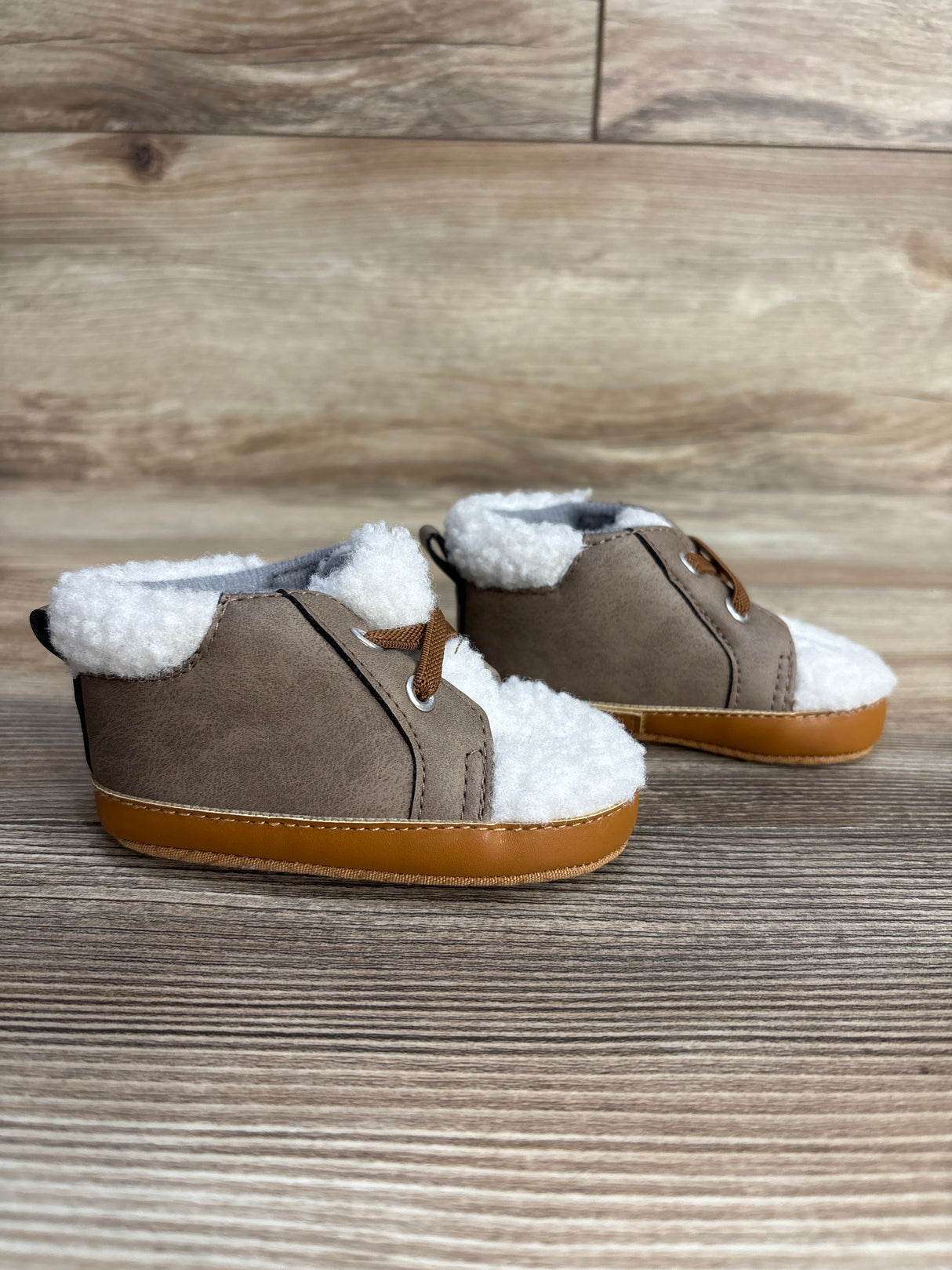 Cat & Jack Sherpa High-Top Crib Shoes Brown sz 3-4c