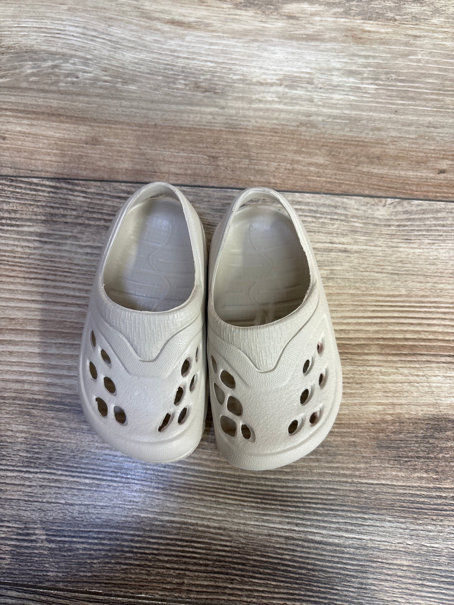 Wonder Nation USA Clogs Tan sz 2c