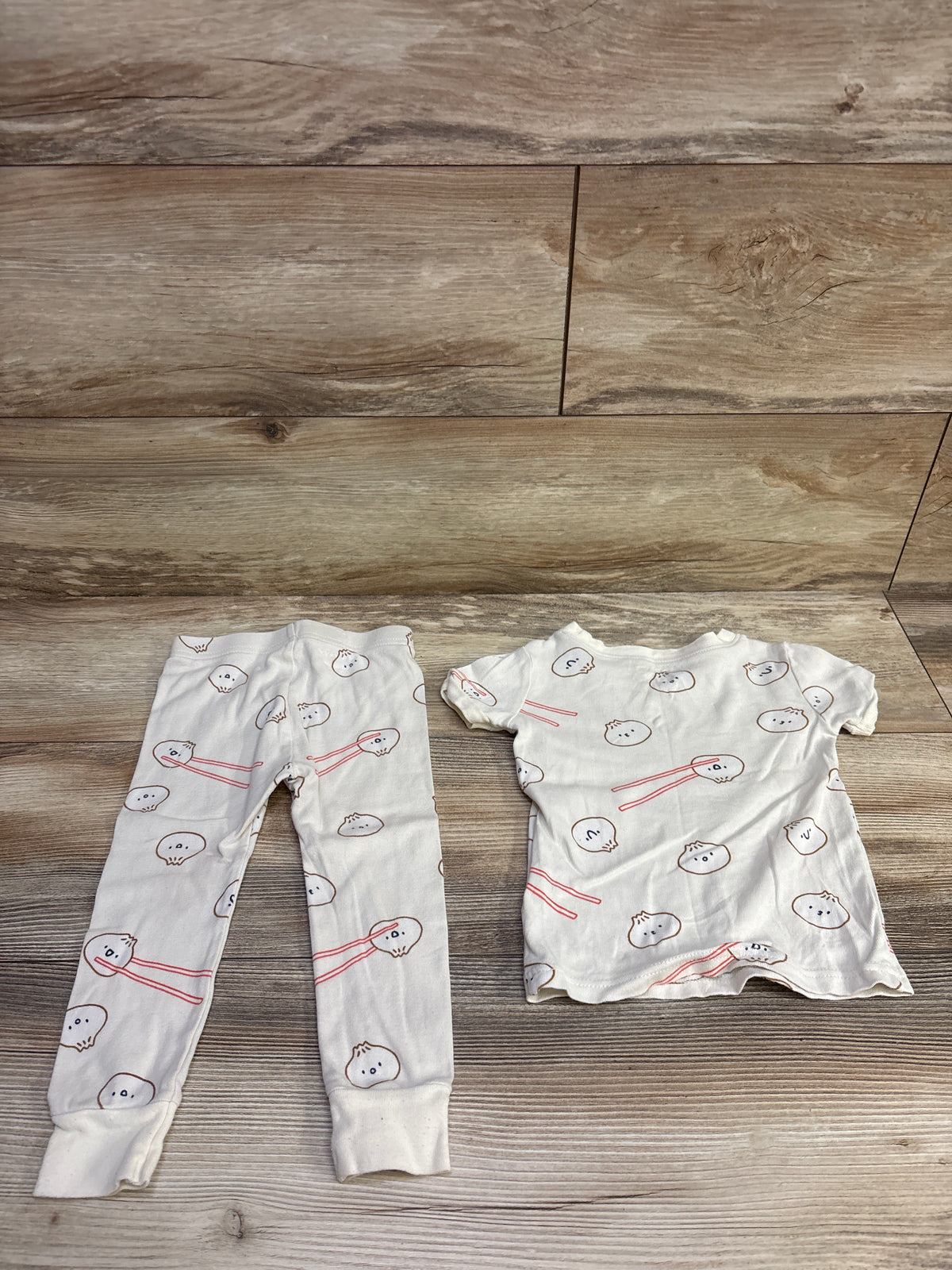 Old Navy 2pc Dumpling Pajama Set Beige sz 2T