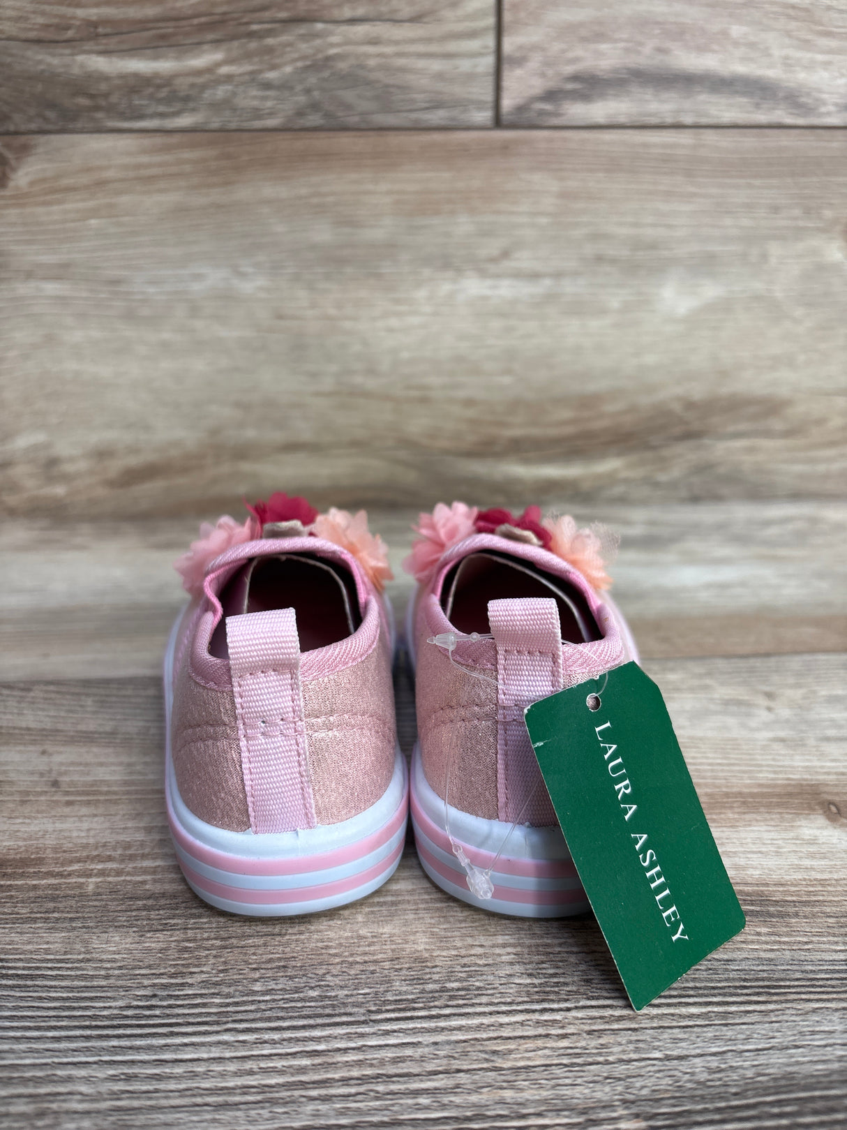 NEW Laura Ashley Slip-On Unicorn Sneakers Pink sz 6c