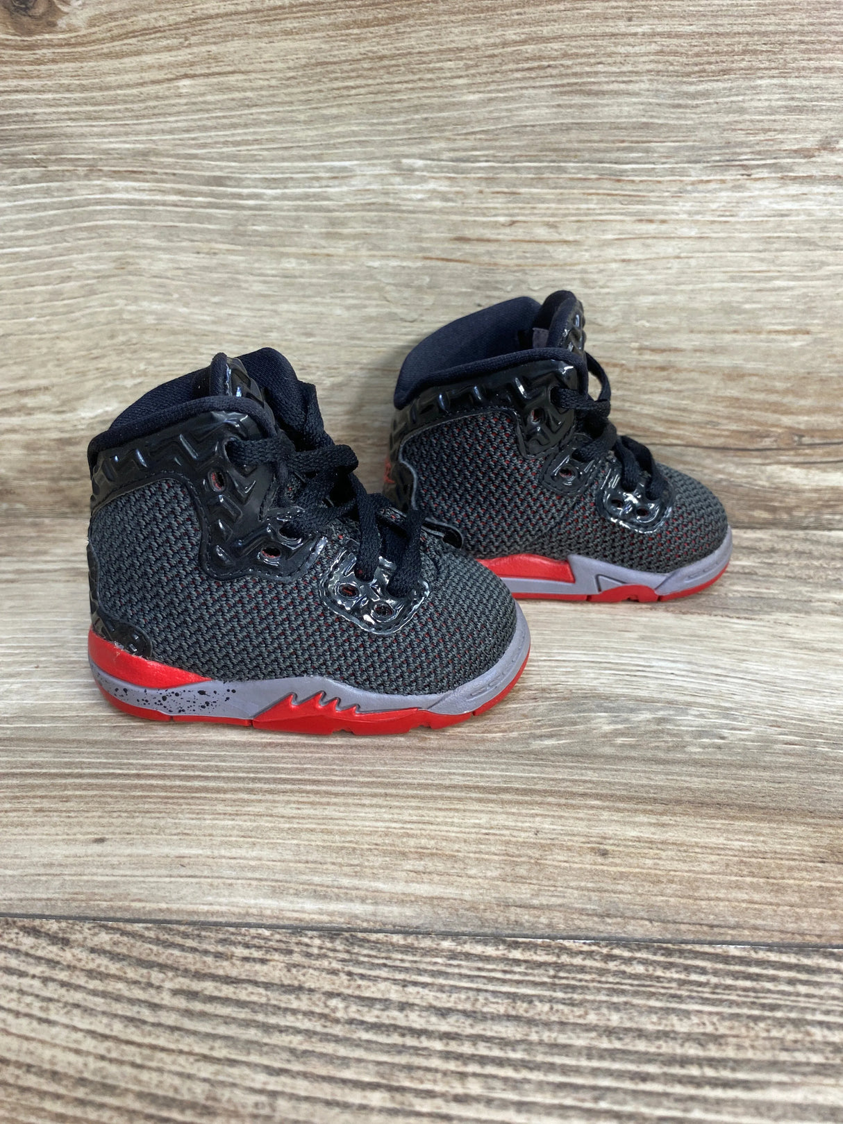 Jordan Spike Forty Sneakers sz 2c