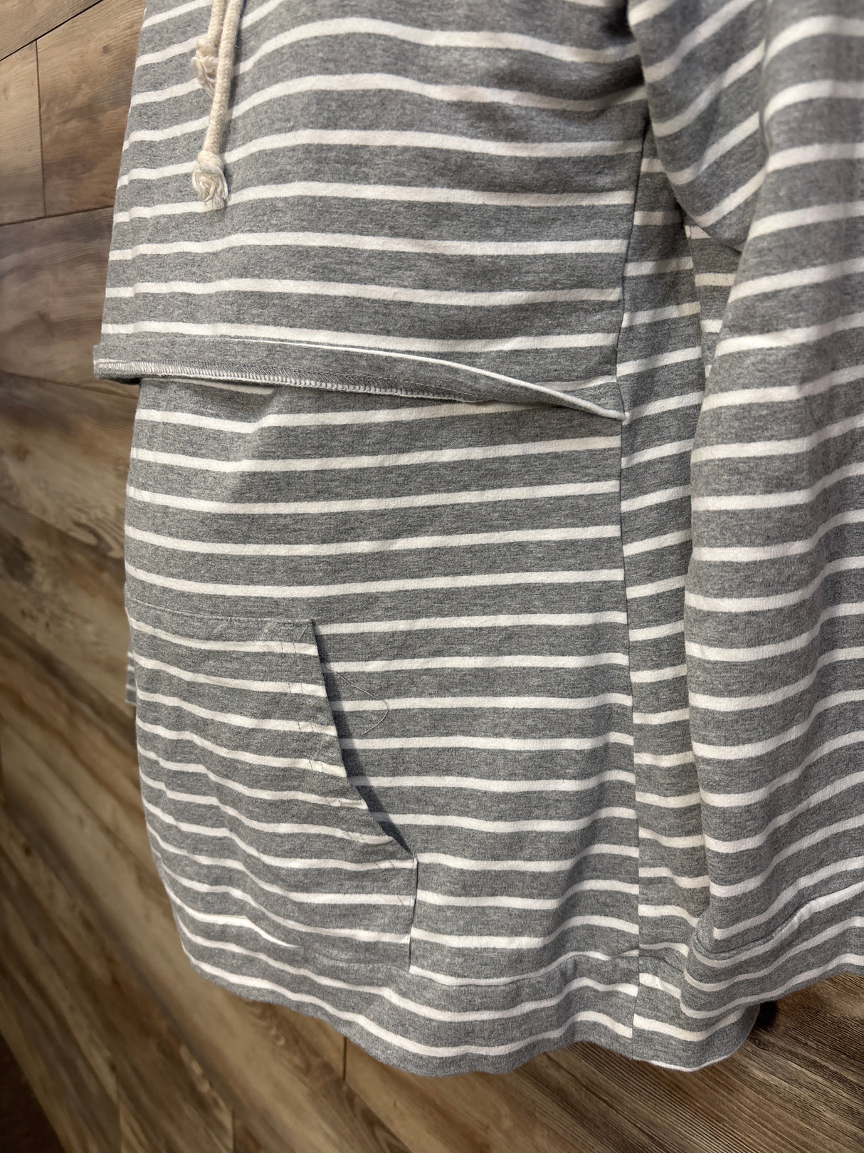 Ecavus Striped Nursing Hoodie Grey sz XXL