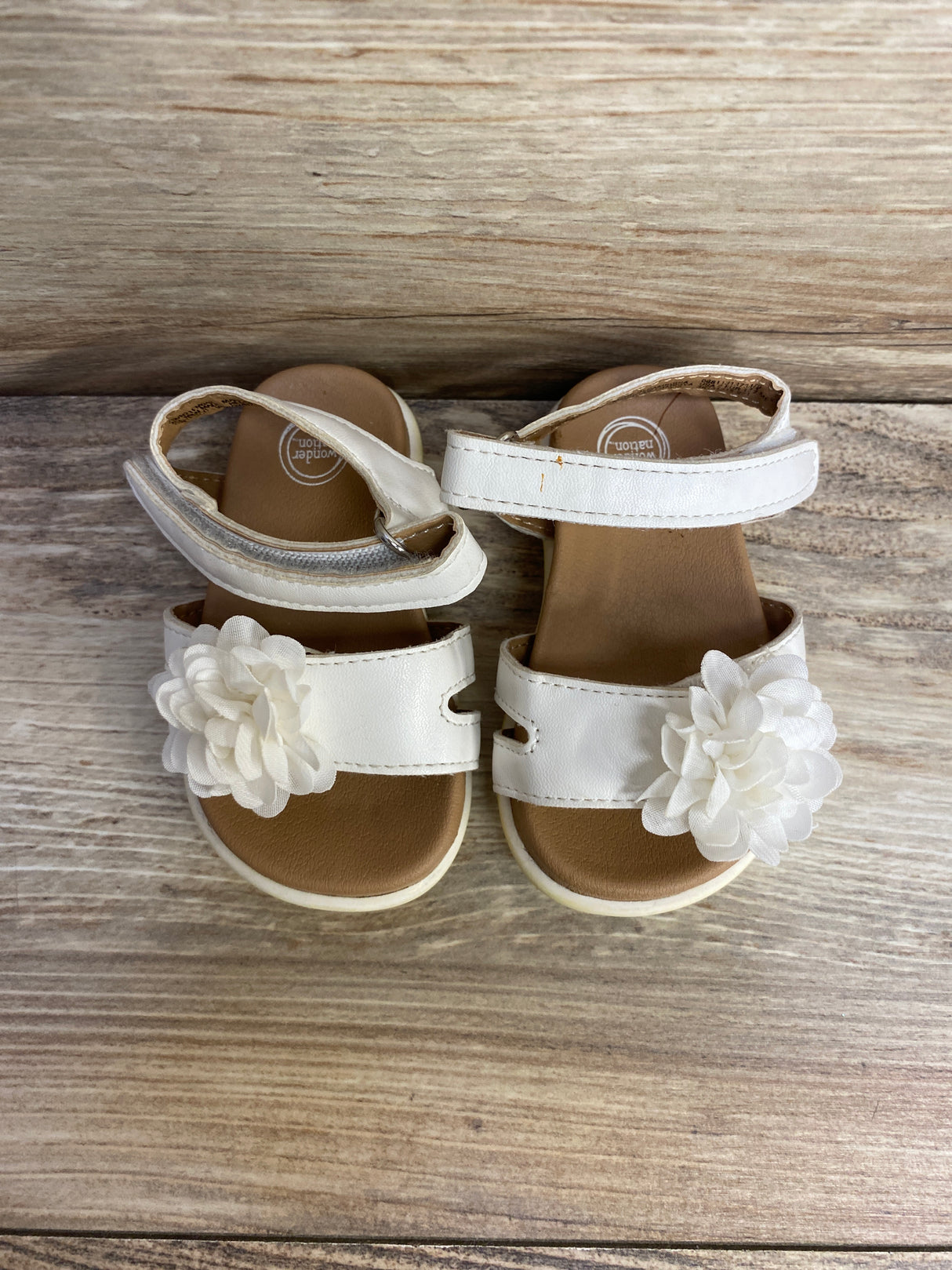 Wonder Nation White Chiffon Flower Sandals sz 2c