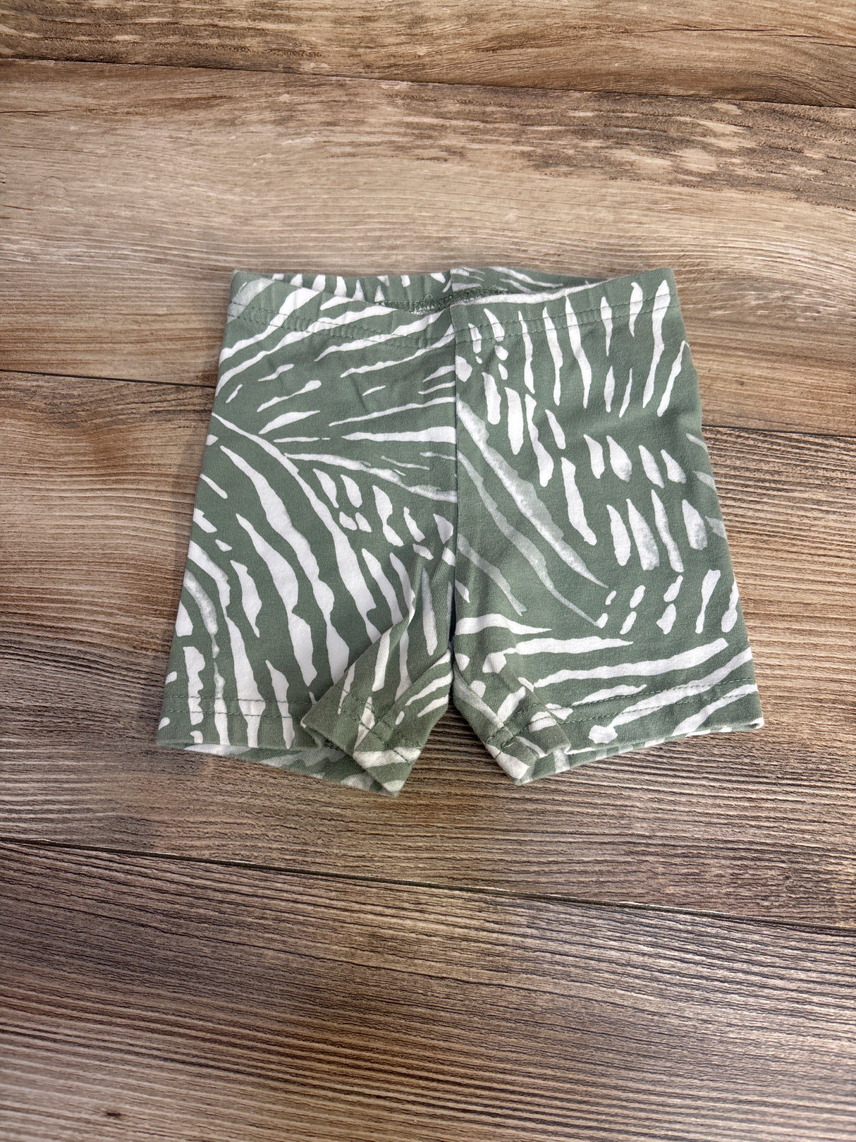 Oshkosh Bike Shorts Green sz 12m