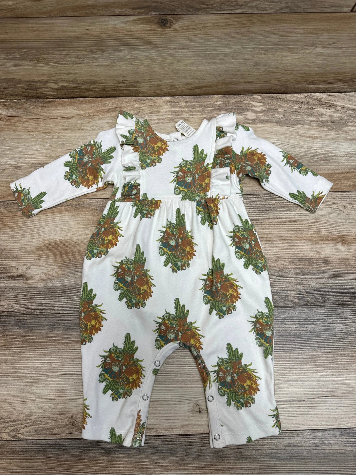 Kate Quinn Cactus White Ruffle Romper* sz 3-6m