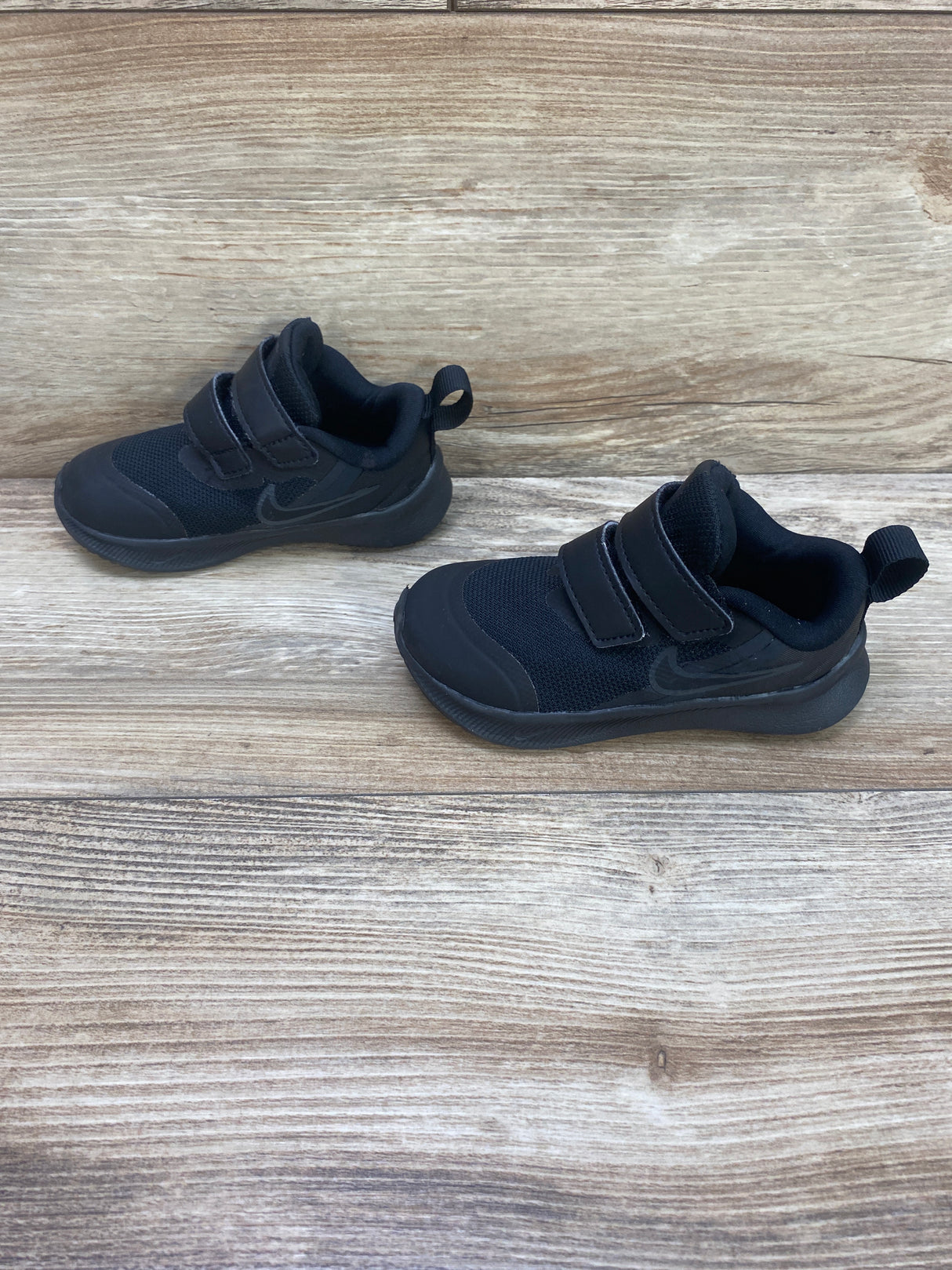 Nike Star Runner 3 Shoes Black sz 6c