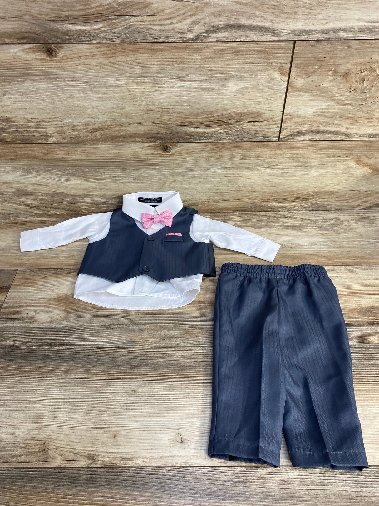 Andrew Fezza 4pc Vest Set White sz 6-9m