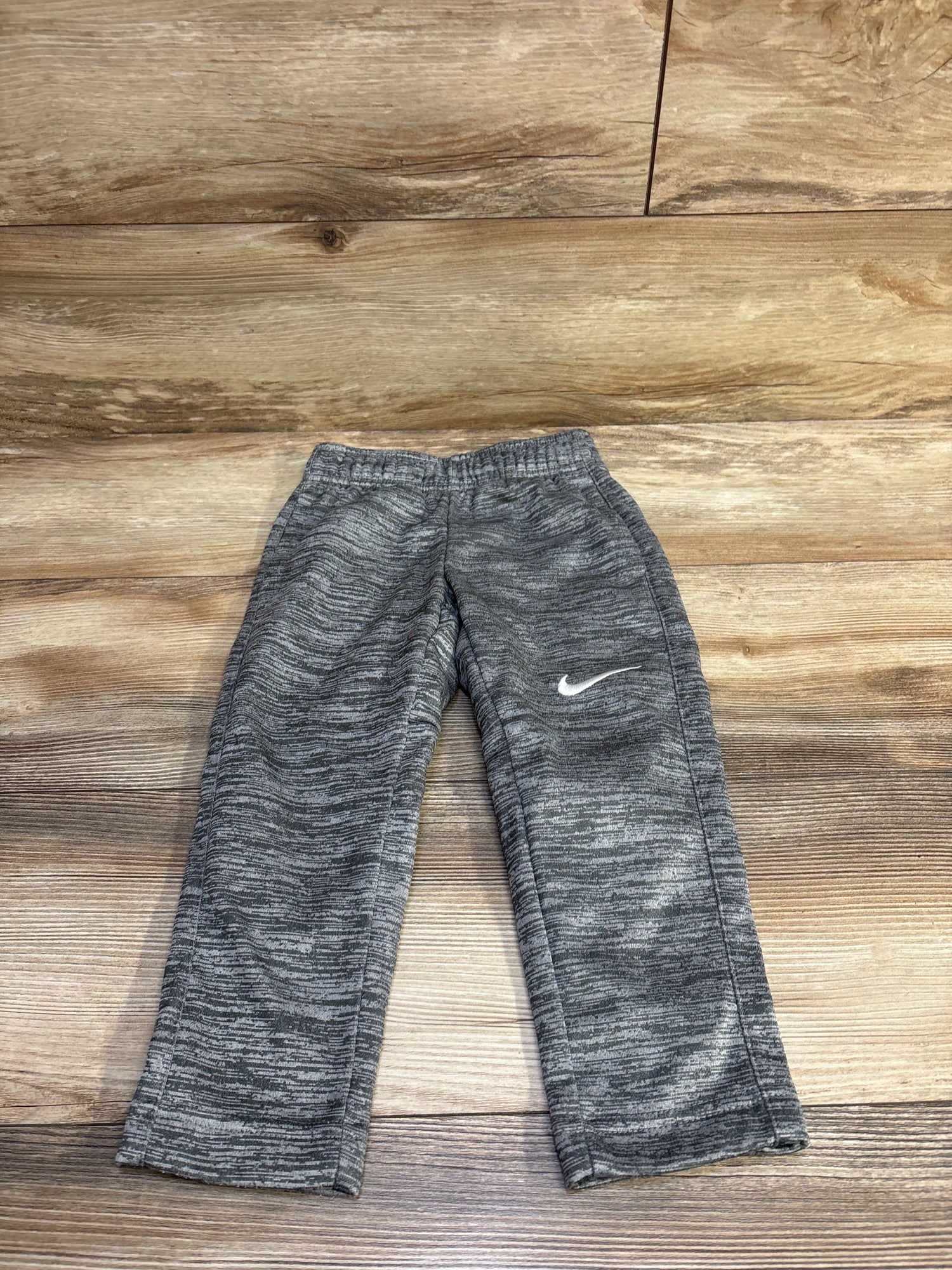 Nike Dri-Fit Joggers Grey sz 4T