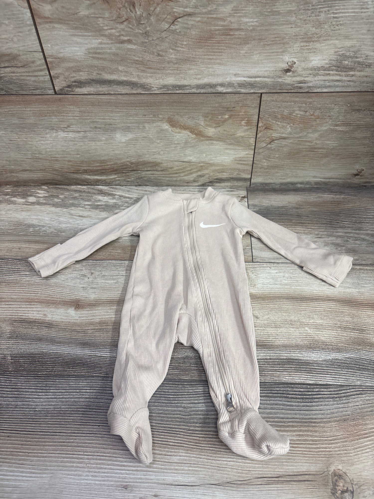 Nike Ribbed Sleeper Tan sz Newborn