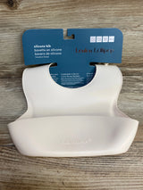 NEW LouLou Lollipop Silicone Bib in Coconut Milk