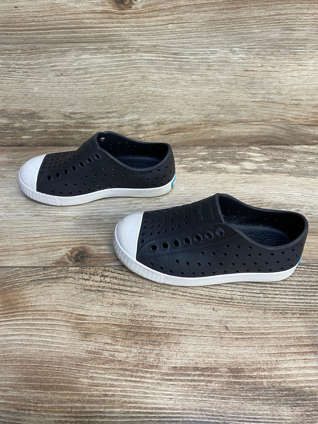 Native Jefferson Shoes Black sz 9c