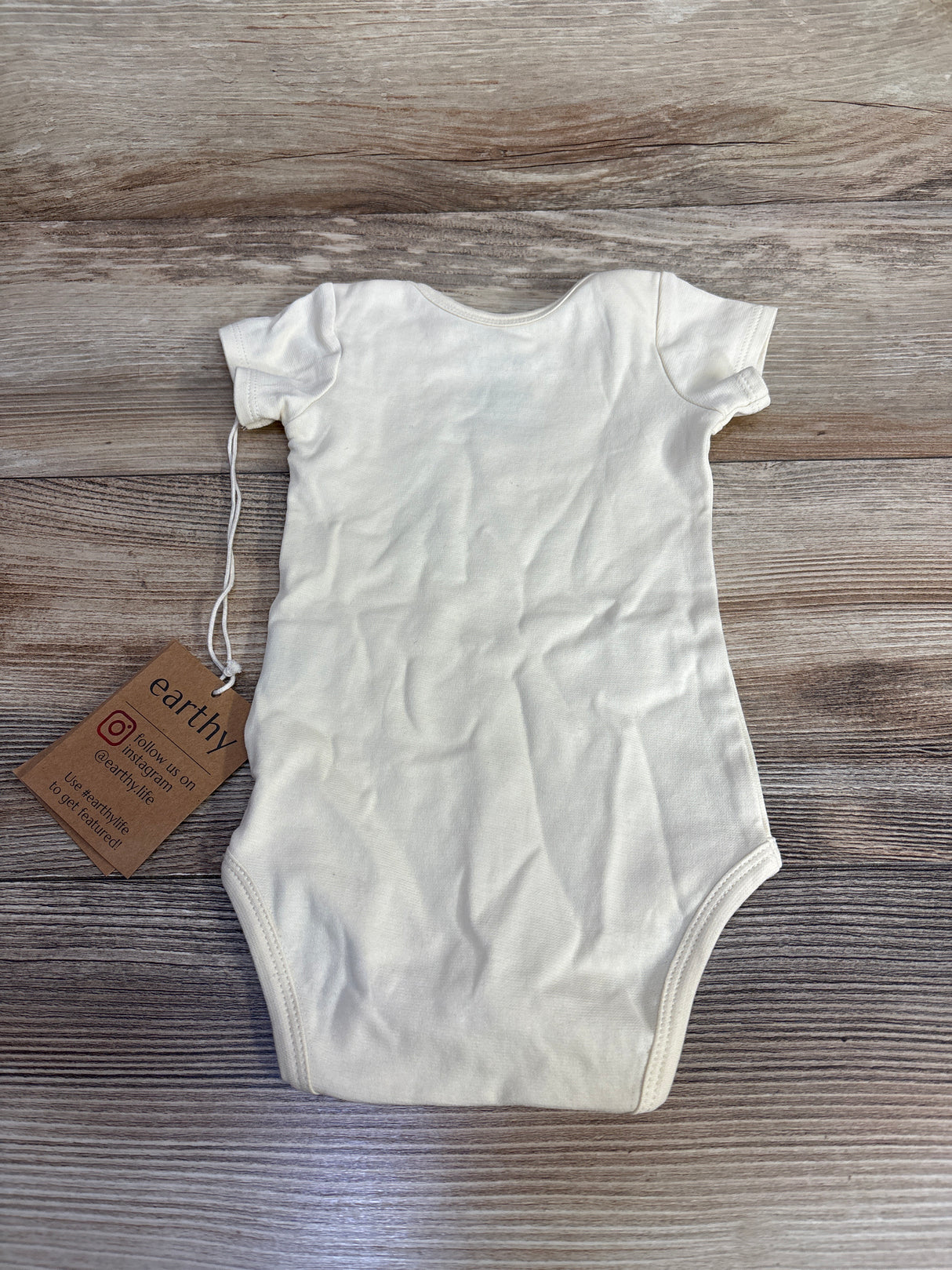 NEW Earthy Organic Short Sleeve Bodysuit Hen Cream sz 6-9m