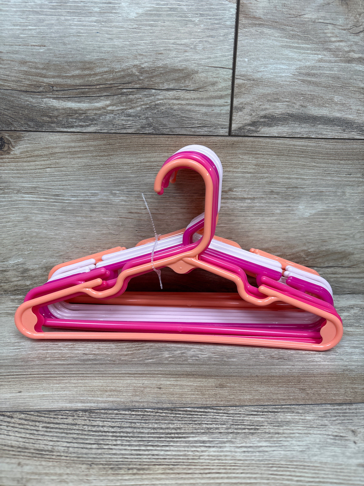Plastic Kids' Hangers - 16pk Pink