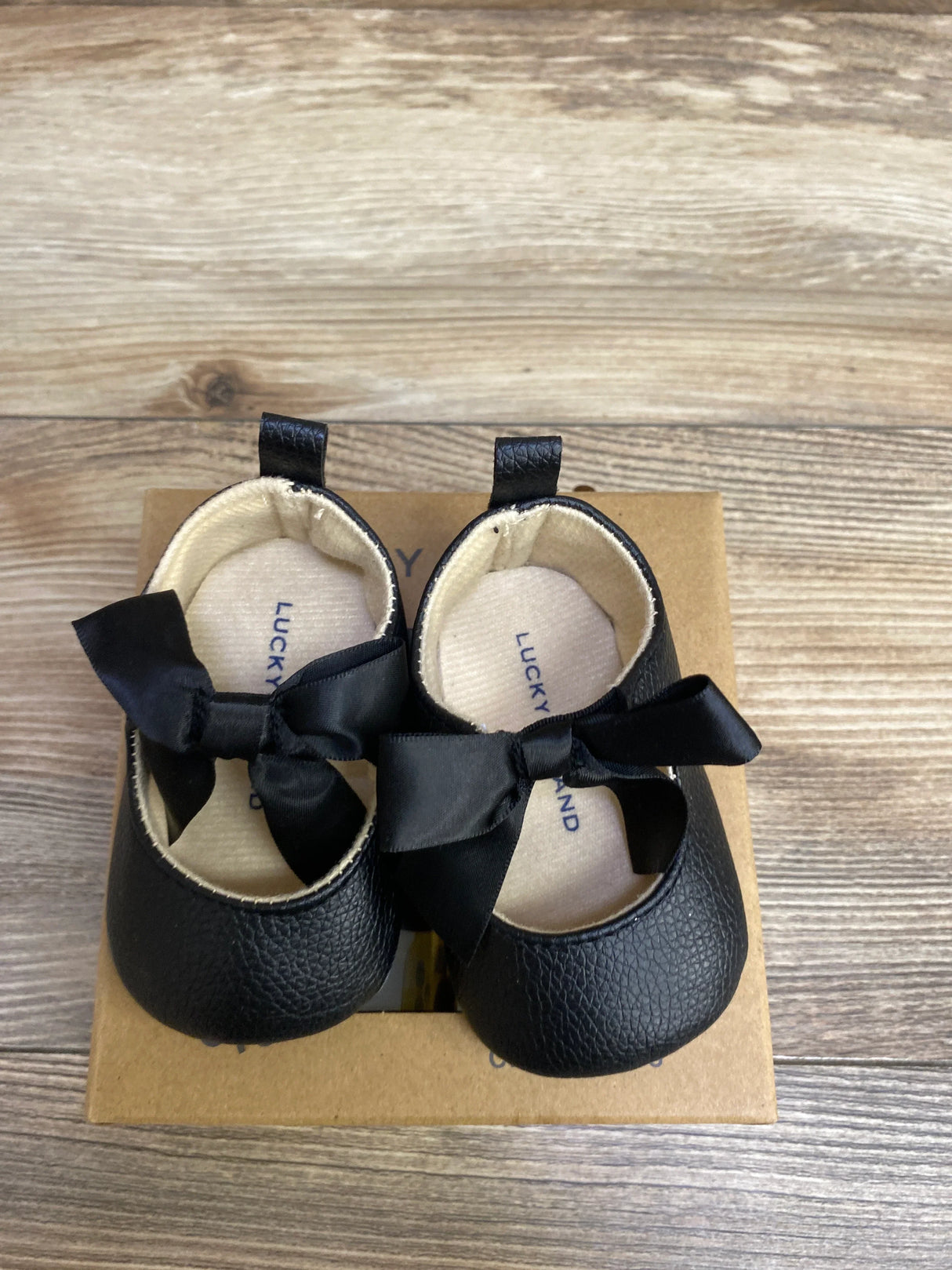 NEW Lucky Brand Mary Jane Bow Crib Shoes Black sz 1c
