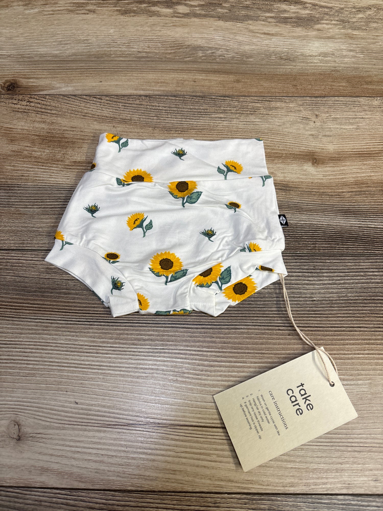 NEW Kyte Baby Sunflower Bamboo Bummie White sz 3-6m