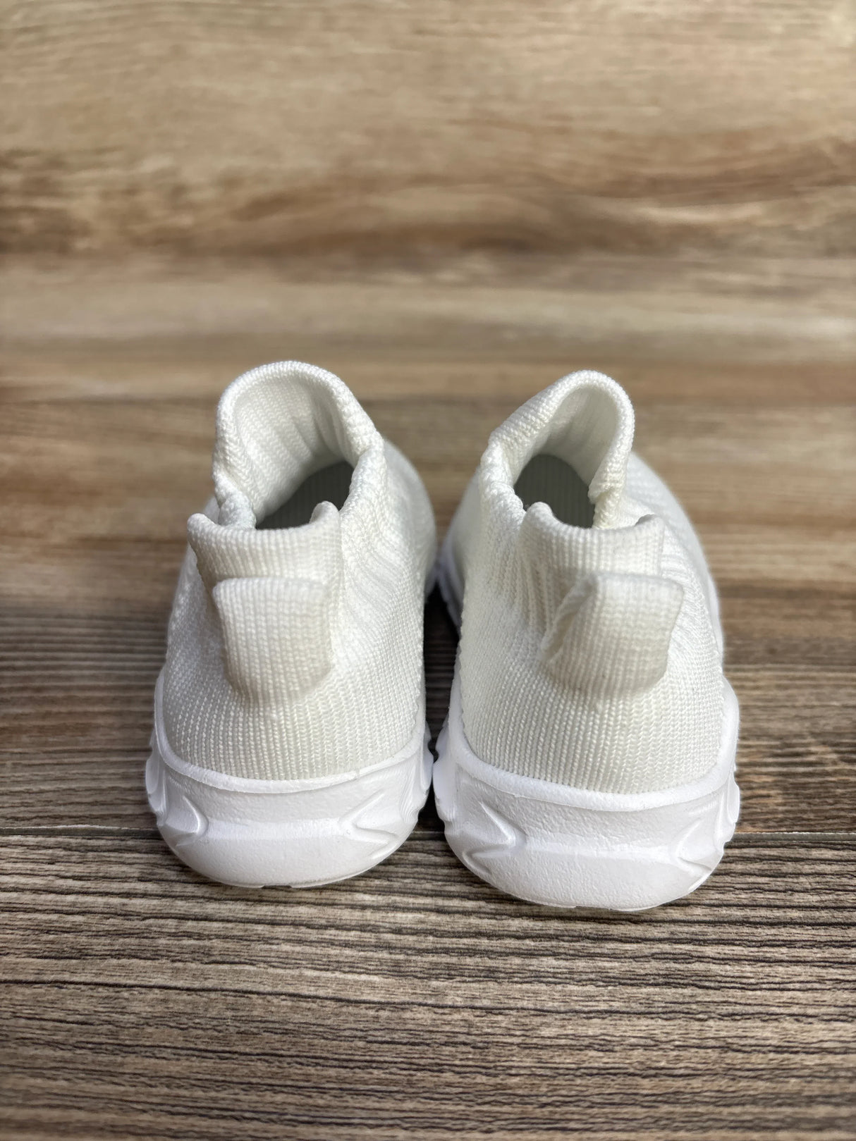 Breathable Mesh Sneakers White sz 3c