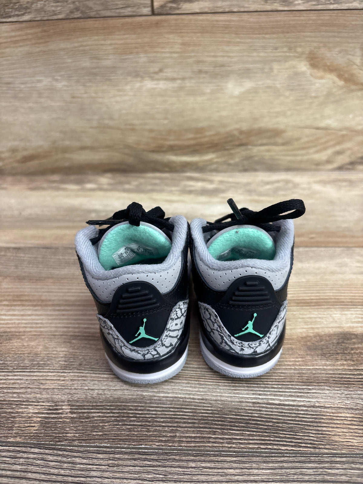 Air Jordan 3 Retro TD 'Green Glow' Sneakers sz 4c