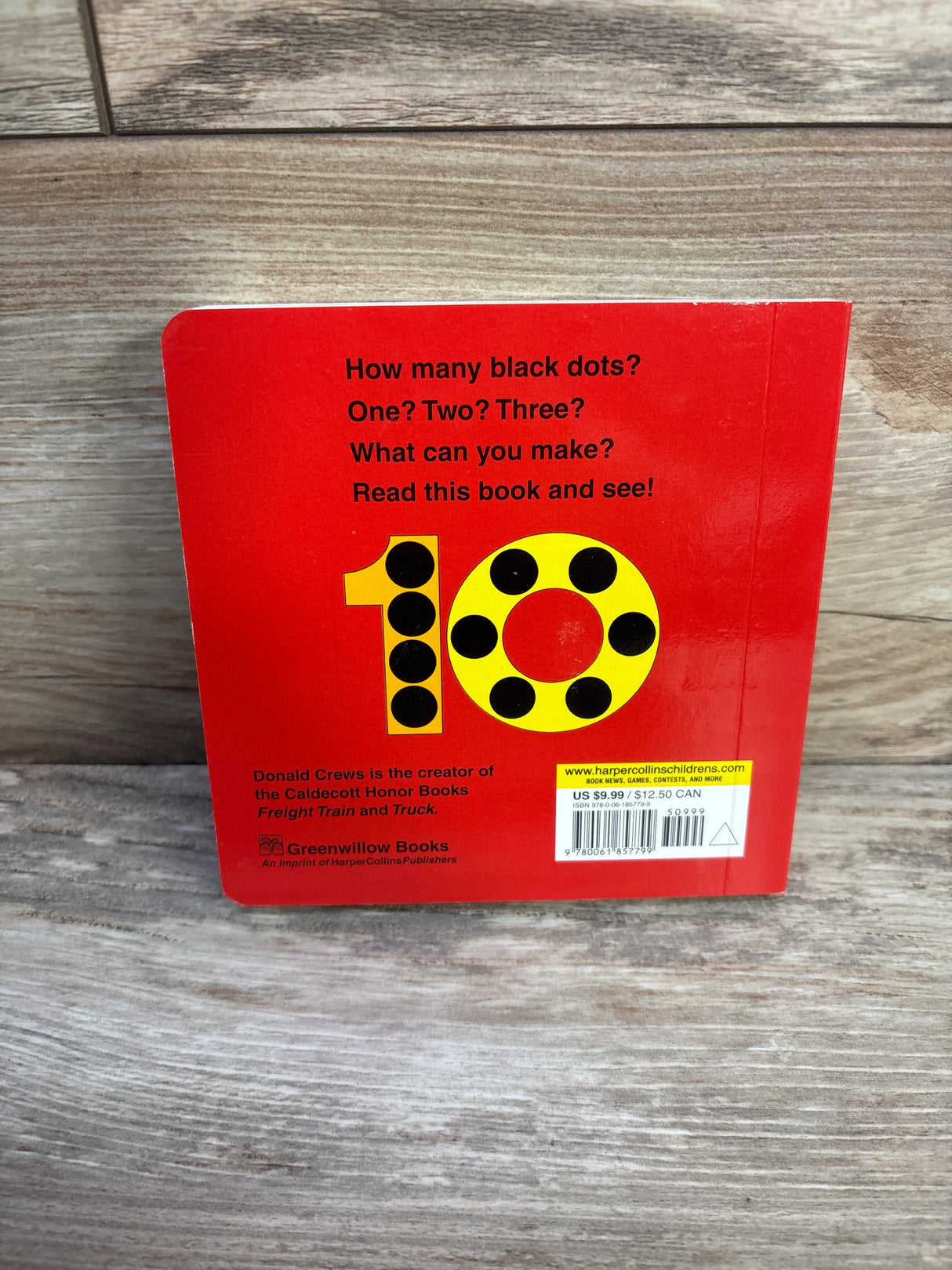 Ten Black Dots Board Book - Me n Mommy To Be