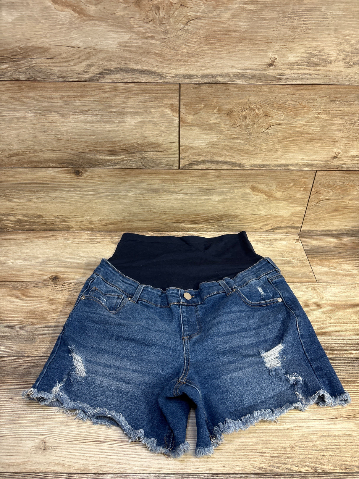 Time & Tru Maternity Full Panel Denim Shorts Blue sz Large