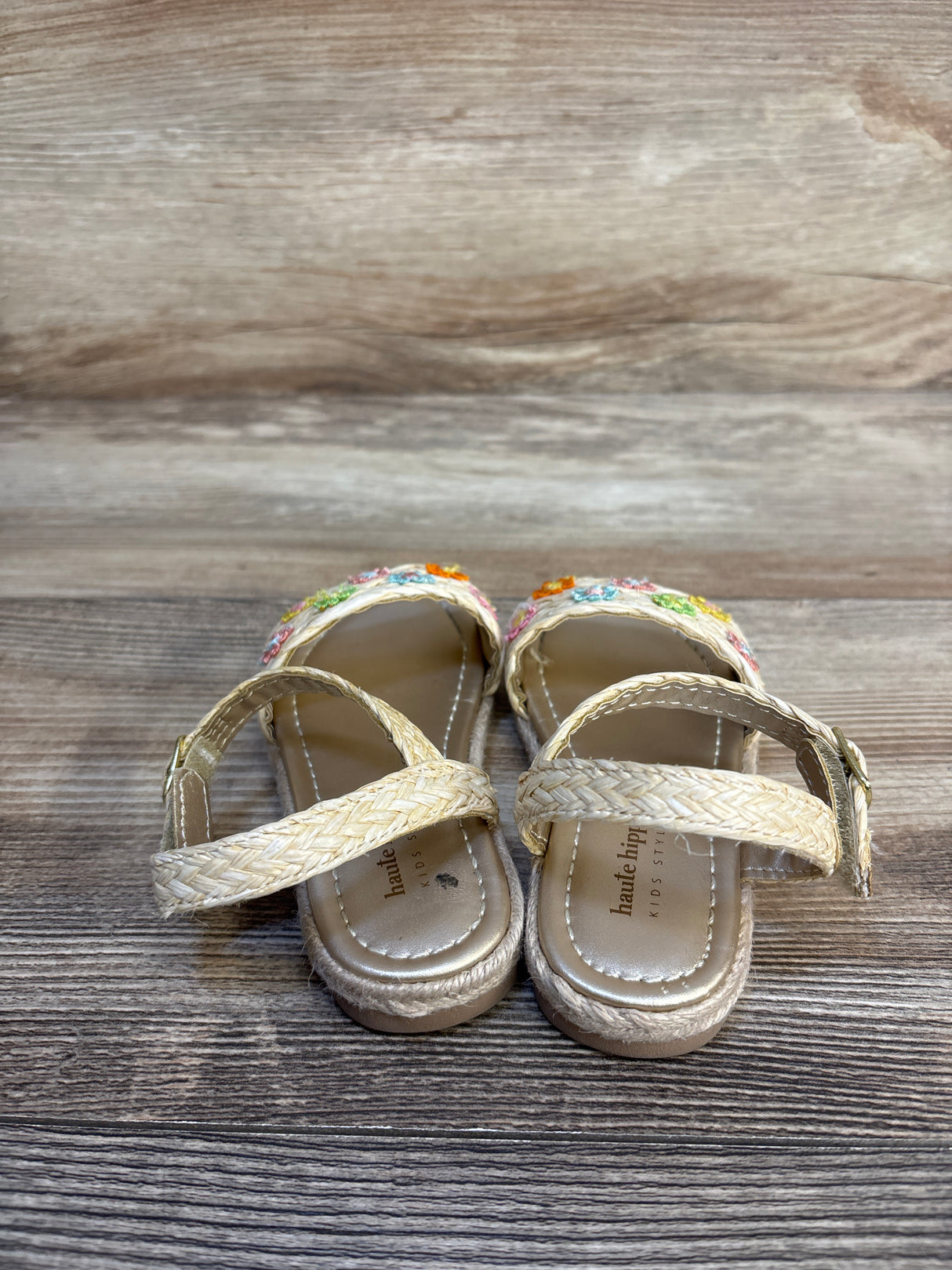 Haulte Hippie Floral Embroidered Sandals Tan sz 7c