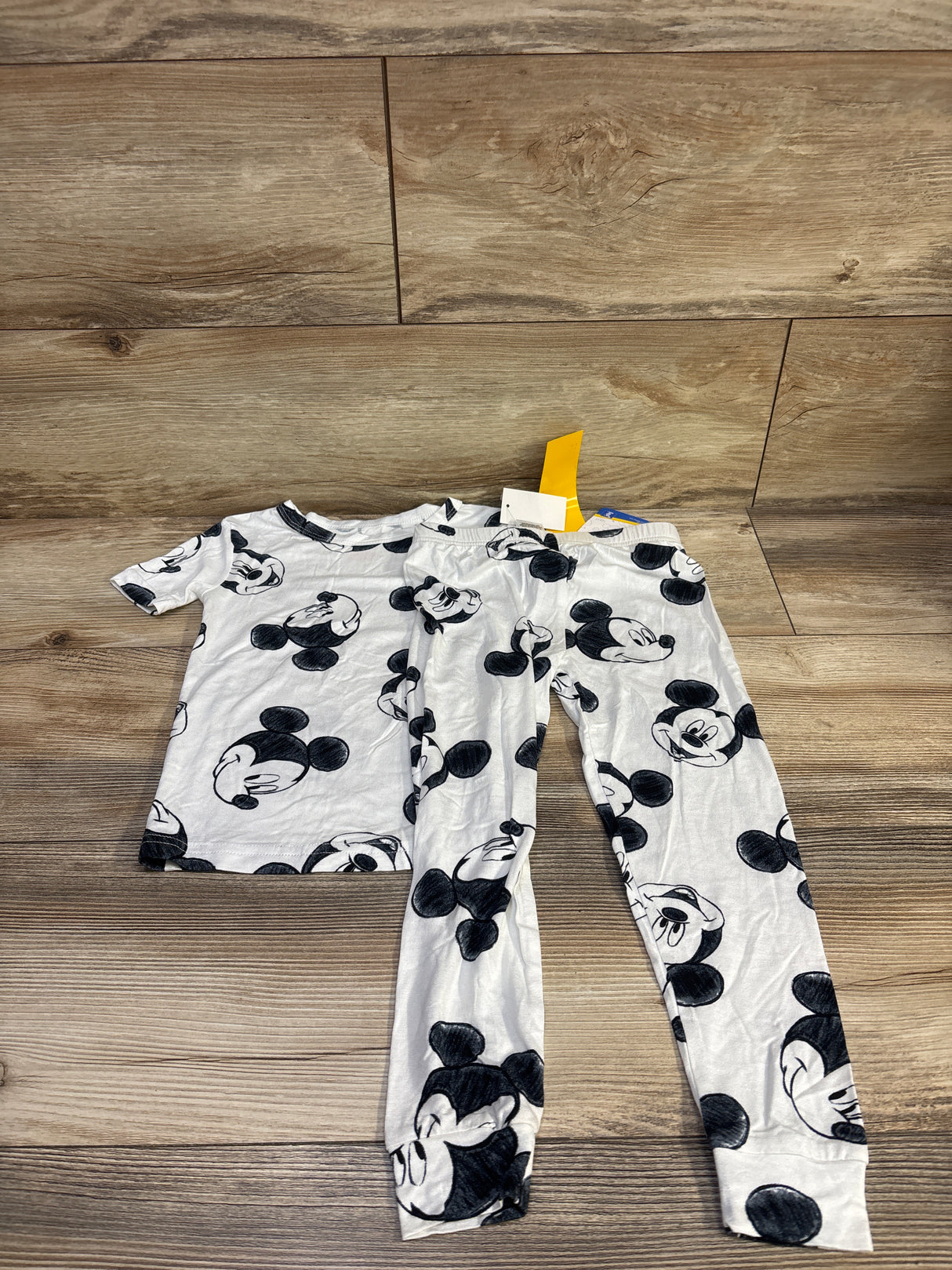 NEW Disney Junior Mickey 2pc Short Sleeve Viscose Snug Fit Pajama Set White sz 5T