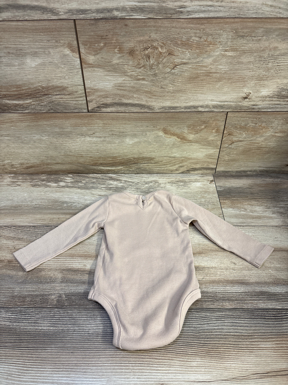 Ribbed Long Sleeve Bodysuit Beige sz 6/9m
