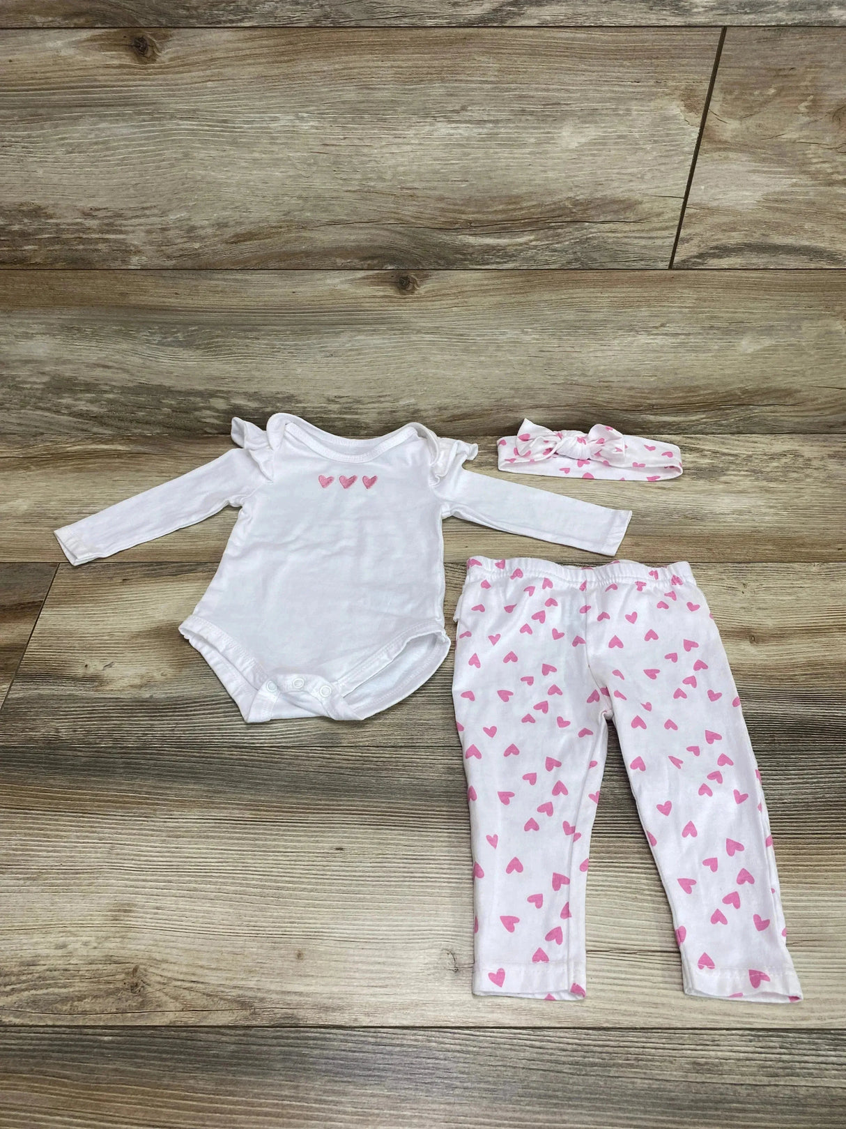 Baby Essentials 3pc Embroidered Hearts Bodysuit Set White sz 9m