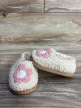 Capelli Sherpa Heart Slippers Beige sz 4-5c