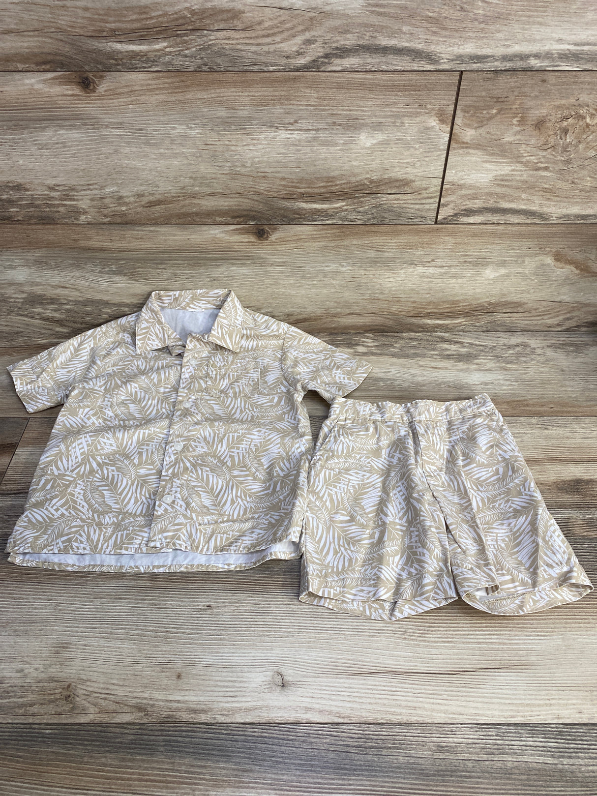 Van Heusen 2pc Tropical Shirt & Shorts Beige sz 4T