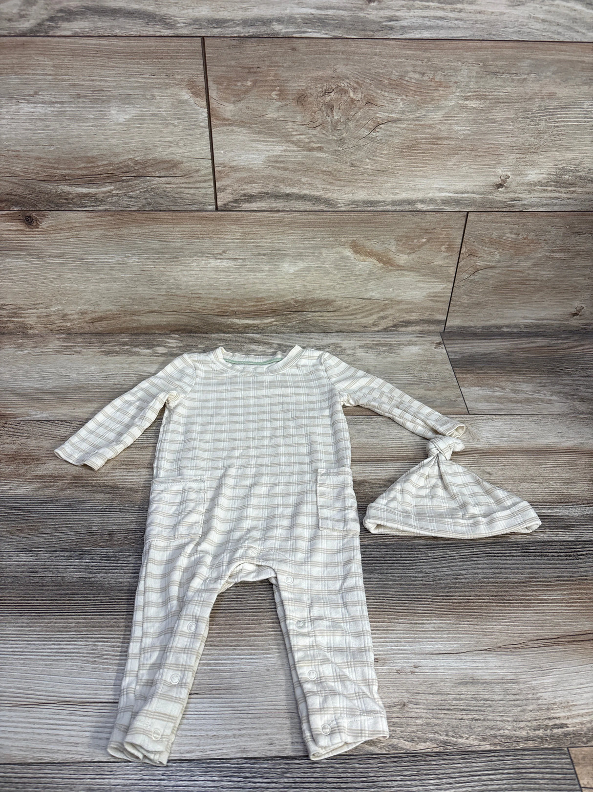 Cloud Island Jacquard Checkered Romper & Hat Beige sz 3-6m