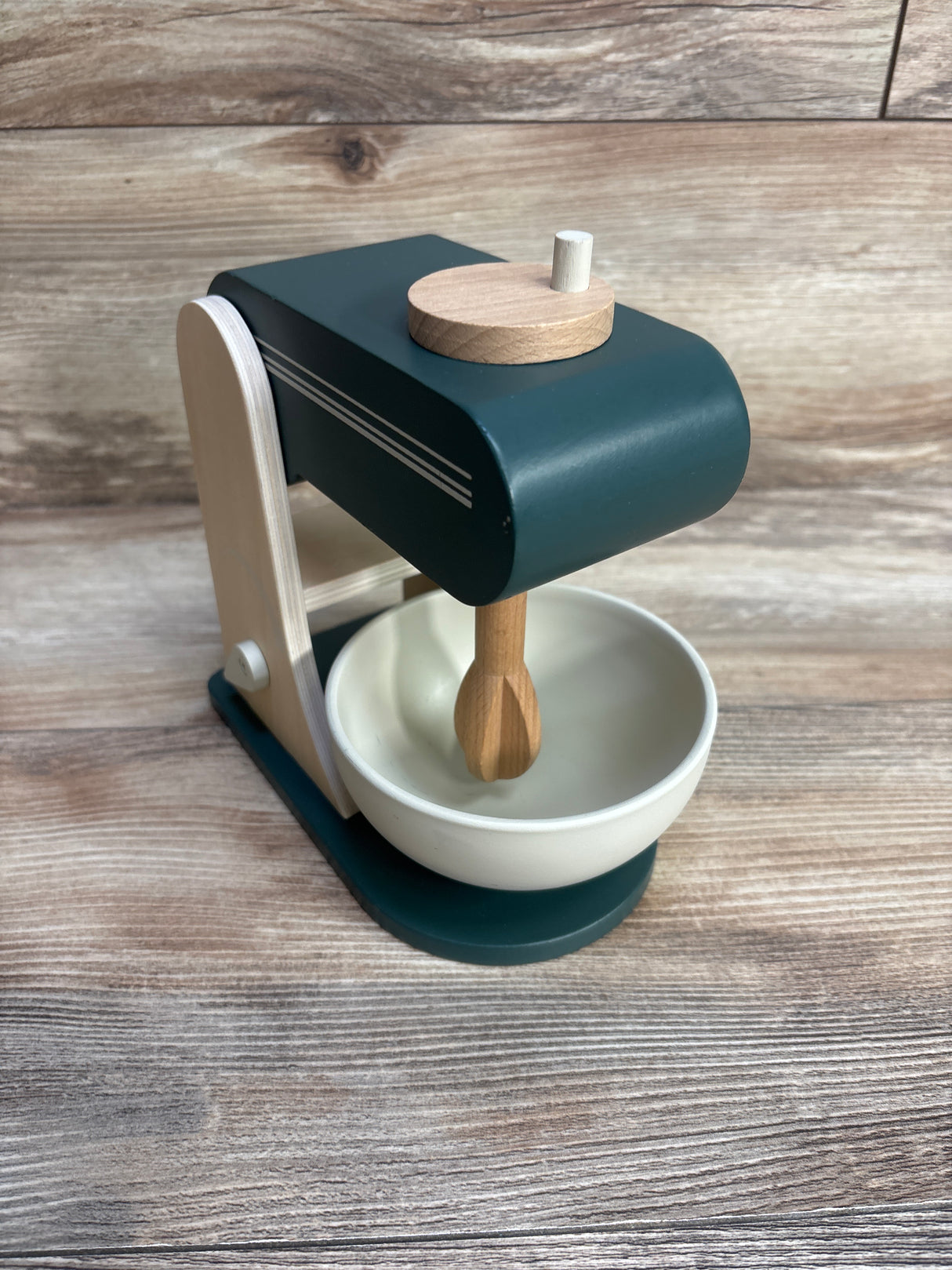 Hearth & Hand Toy Kitchen Mixer Green