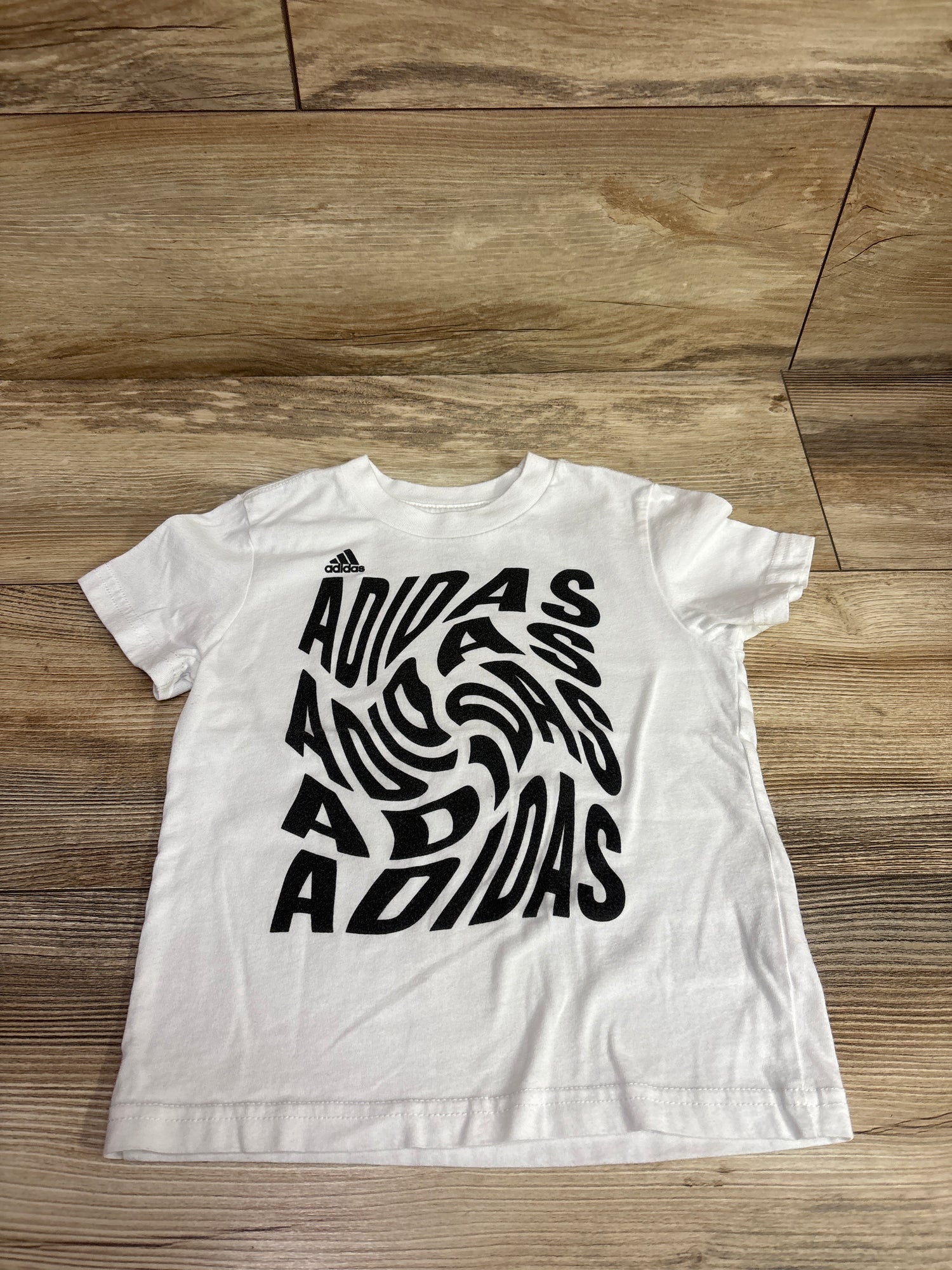 Adidas Shirt White sz 3T
