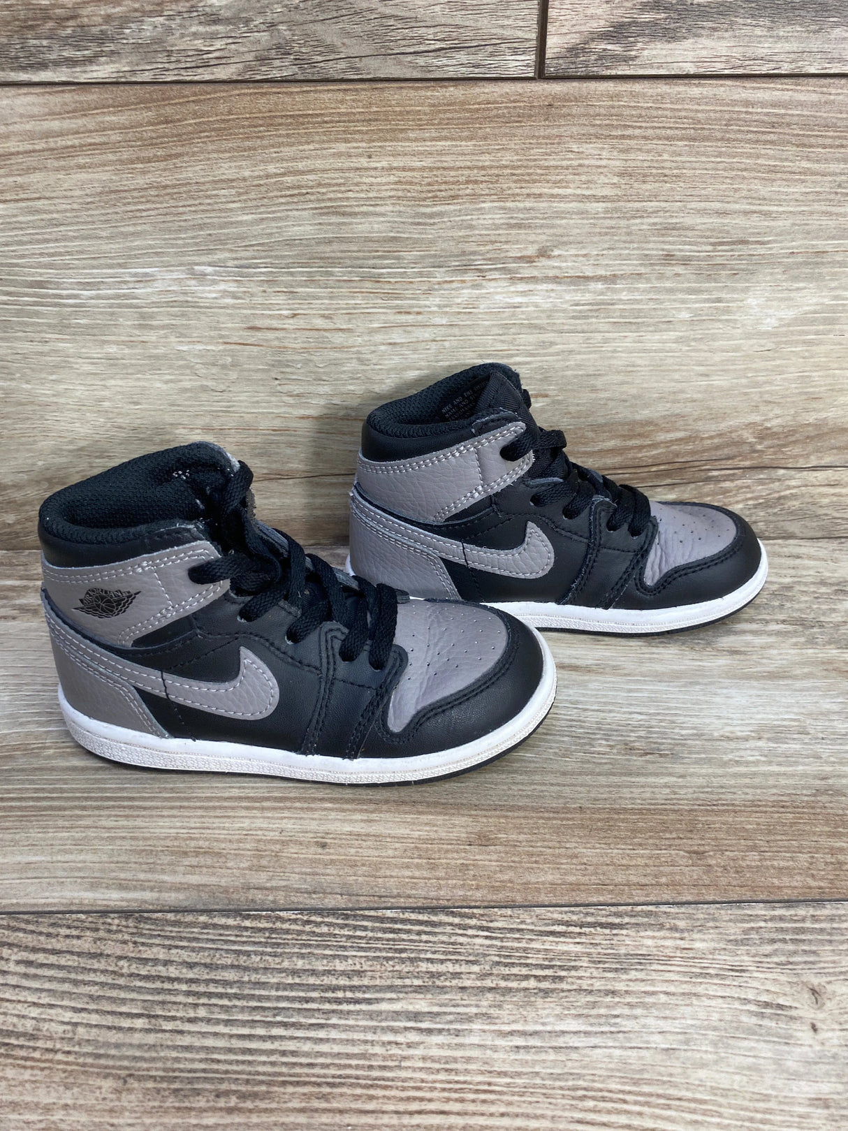 Air Jordan 1 Retro High OG TD 'Shadow' Sneakers sz 8c