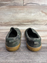 Old Navy Canvas Slip-On Sneakers Camo Green sz 9c