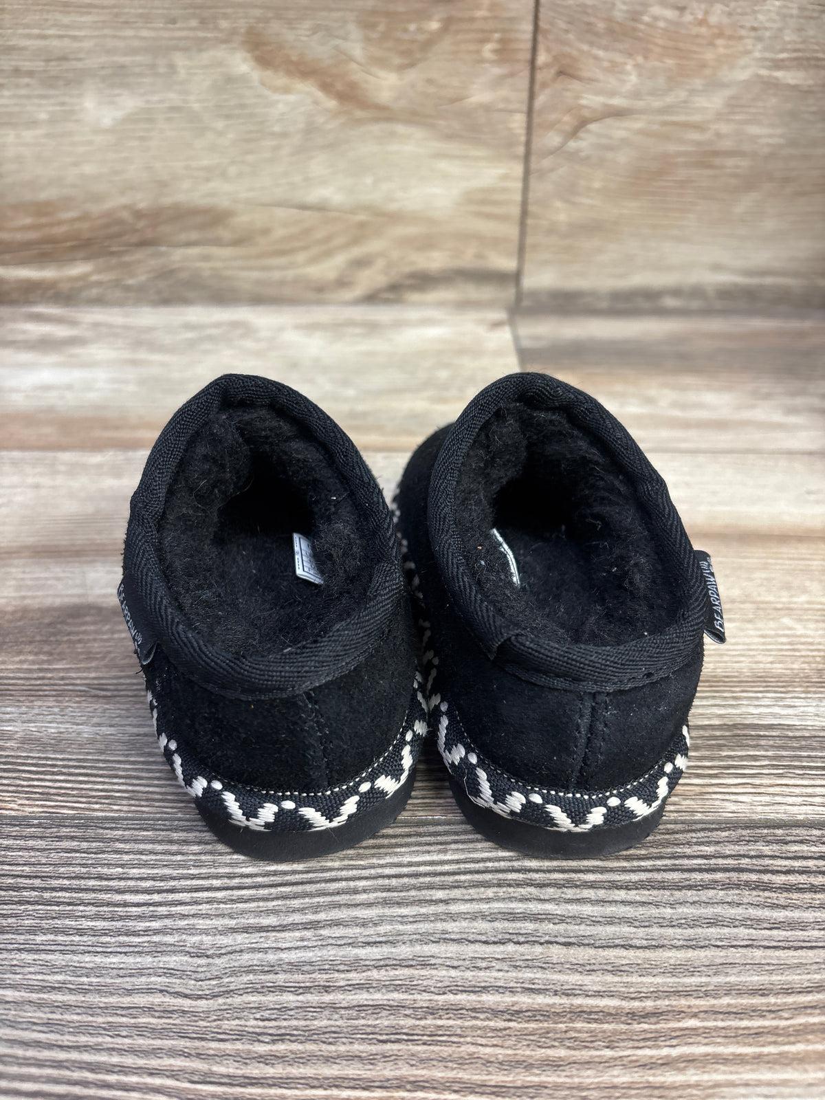 Bearpaw Amber Fur-Lined Slippers Black sz 6c