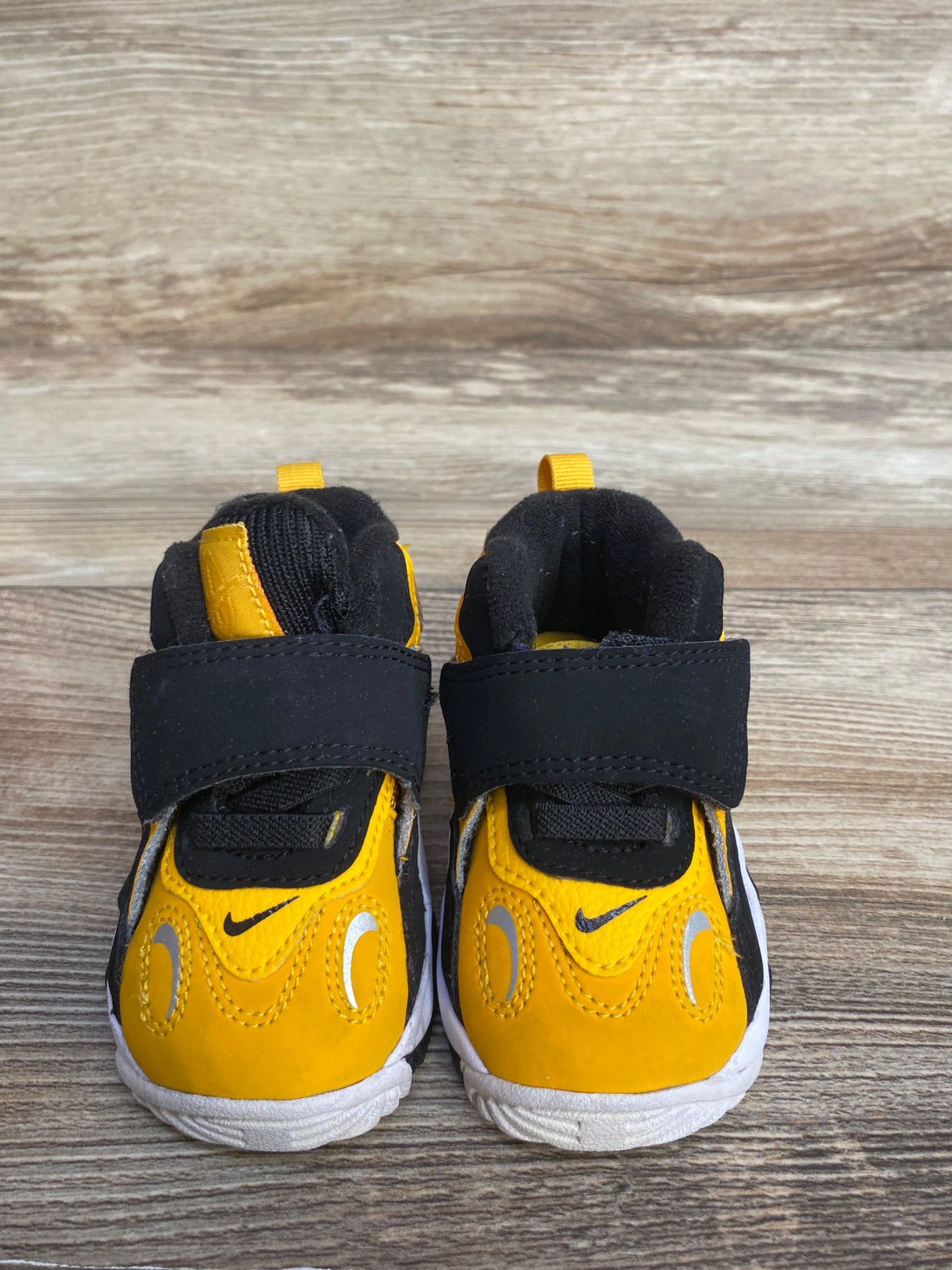 Nike TD Speed Turf 'University Gold' Sneakers, Yellow sz 3c