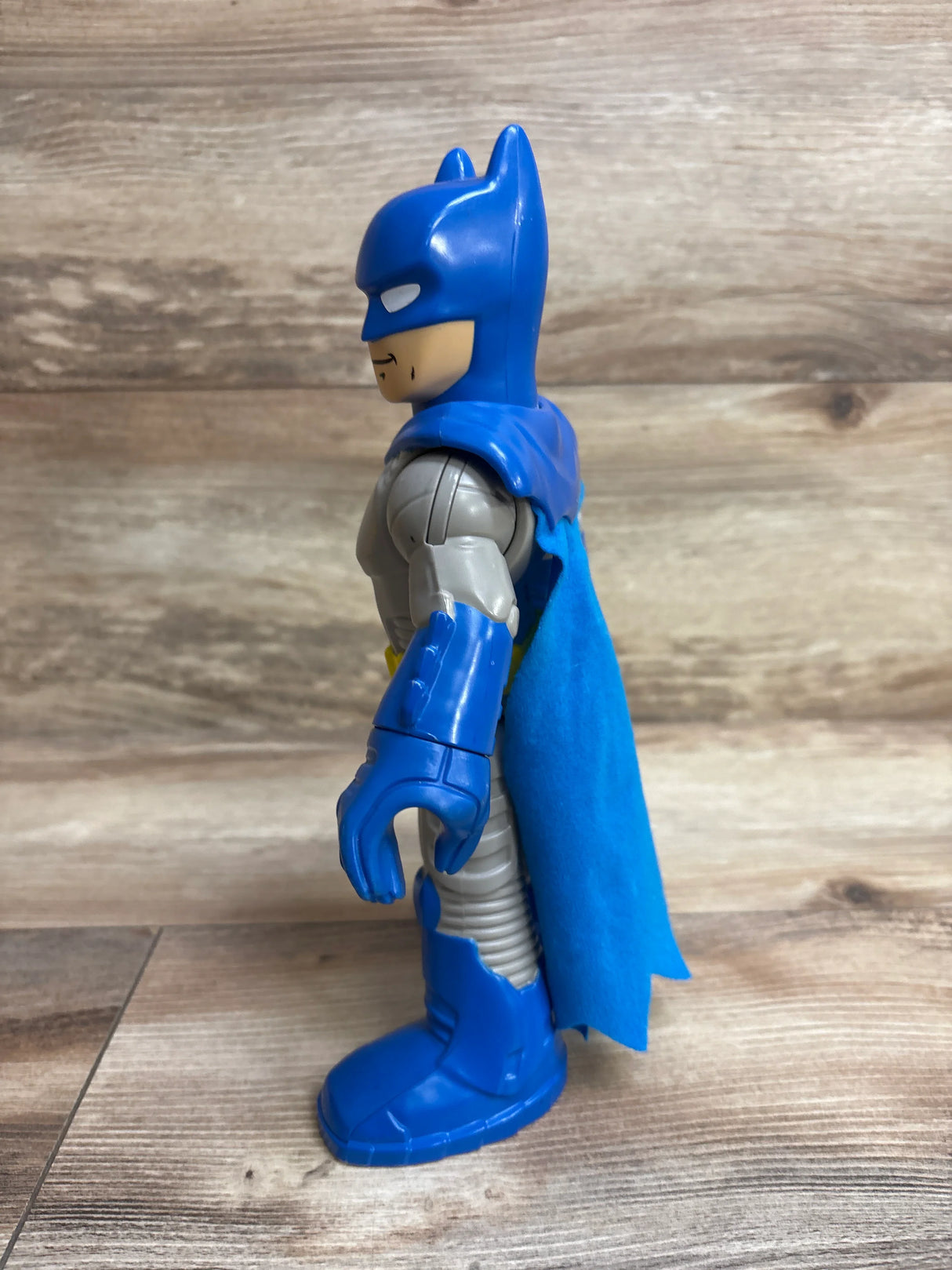 Imaginext DC Batman XL 10-Inch Poseable Figure