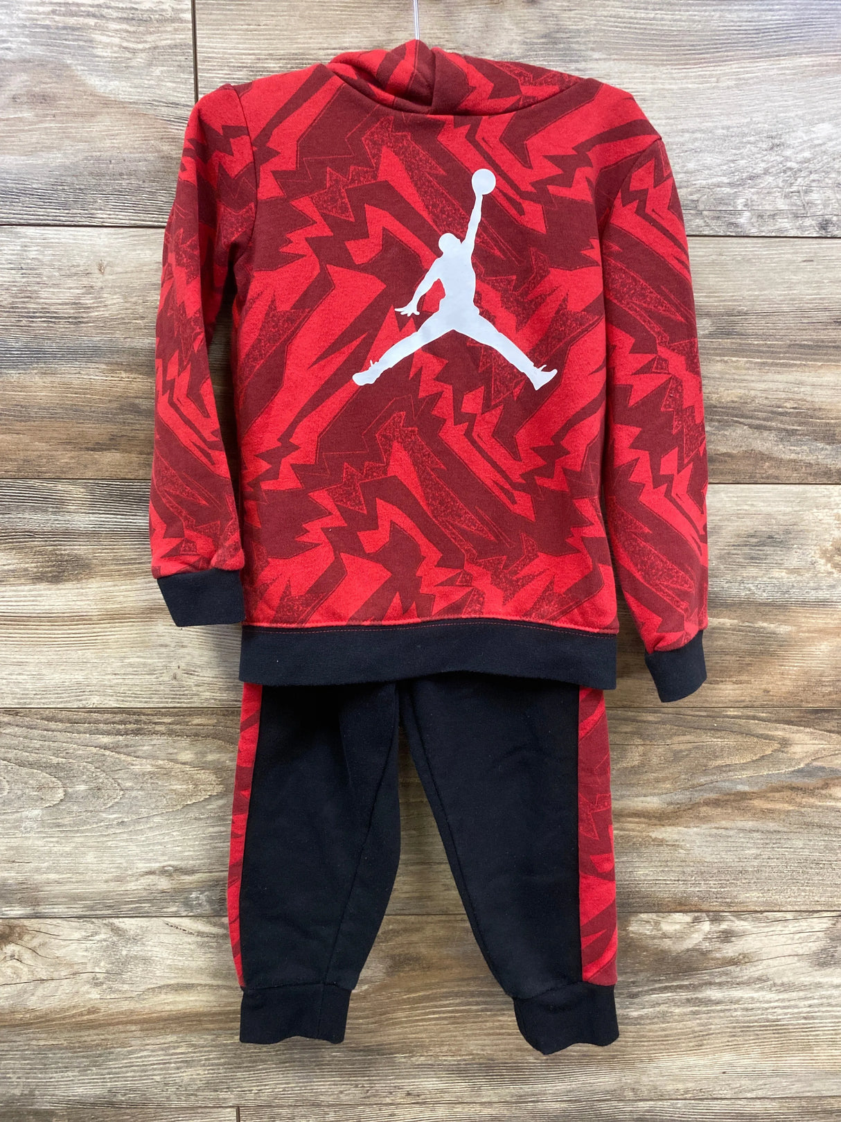 Jordan 2pc Hoodie & Jogger Set Red sz 4T