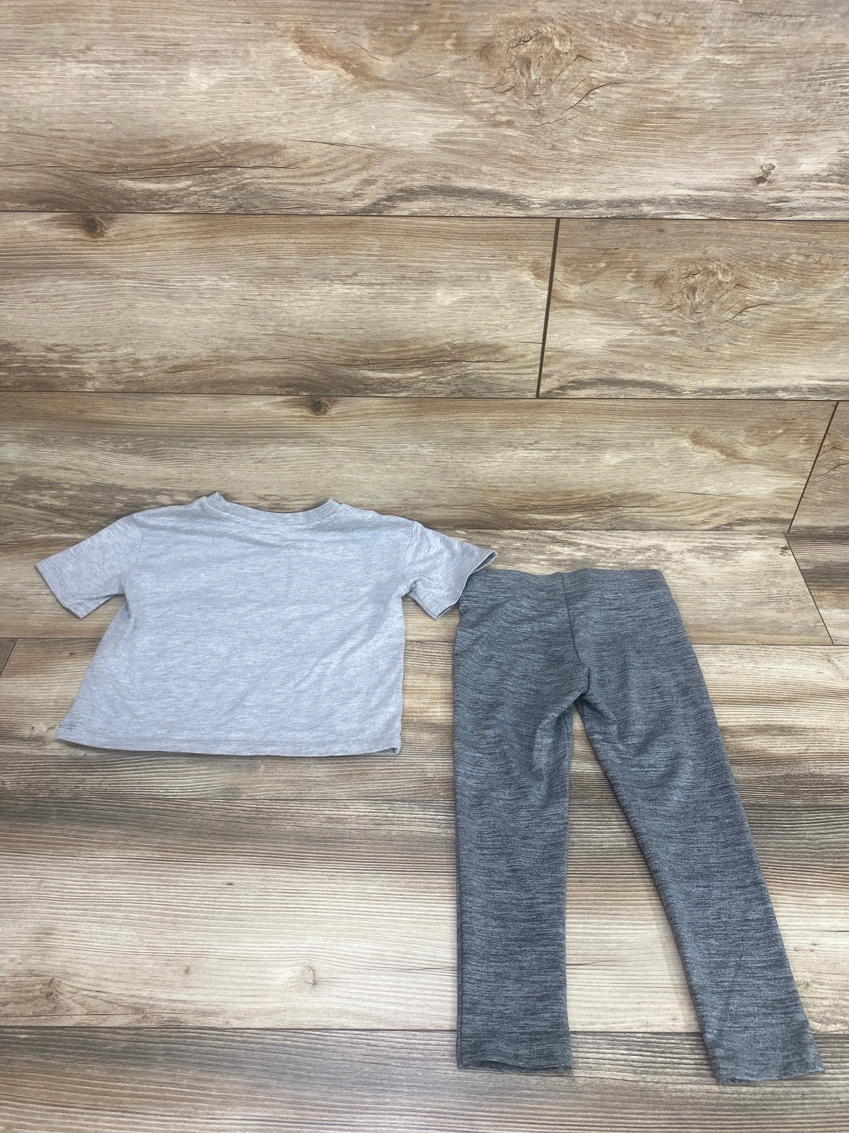 Puma 2pc Logo Shirt & Leggings Grey sz 4T