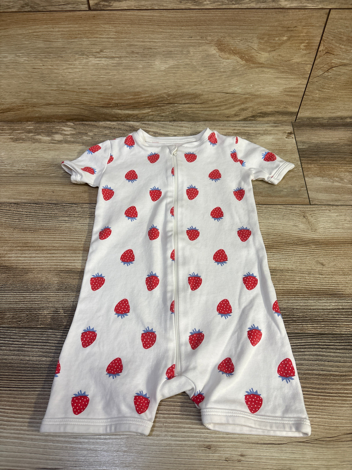 Primary Organic Strawberry Print Sleep Romper White sz 12-18m