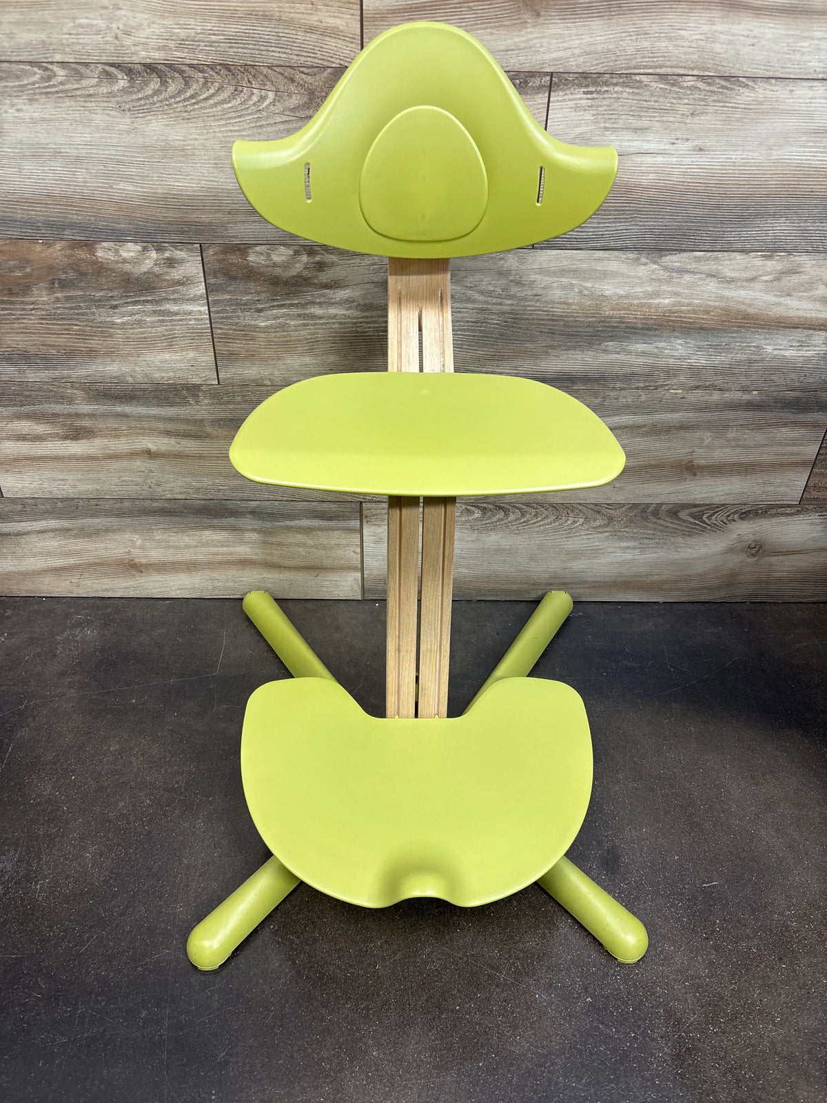 Stokke Nomi Adjustable High Chair in Green