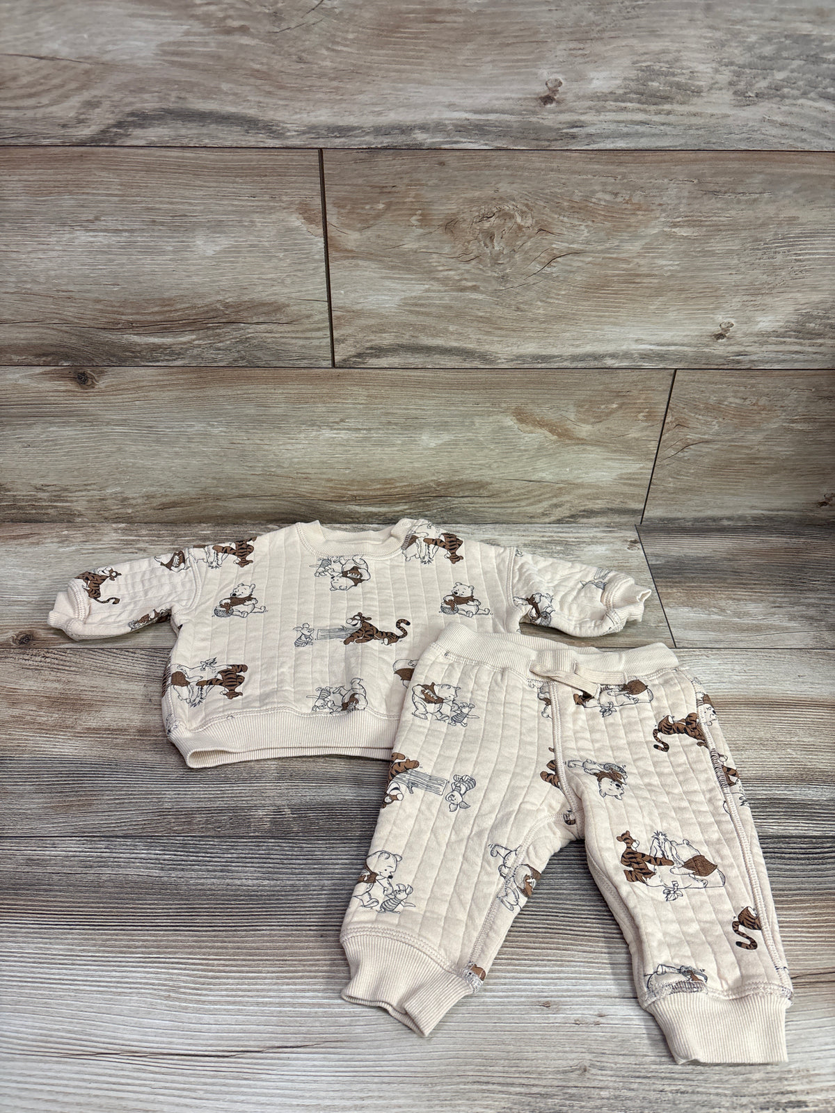 H&M x Disney 2pc Winnie The Pooh Sweatshirt Set Beige sz 6m