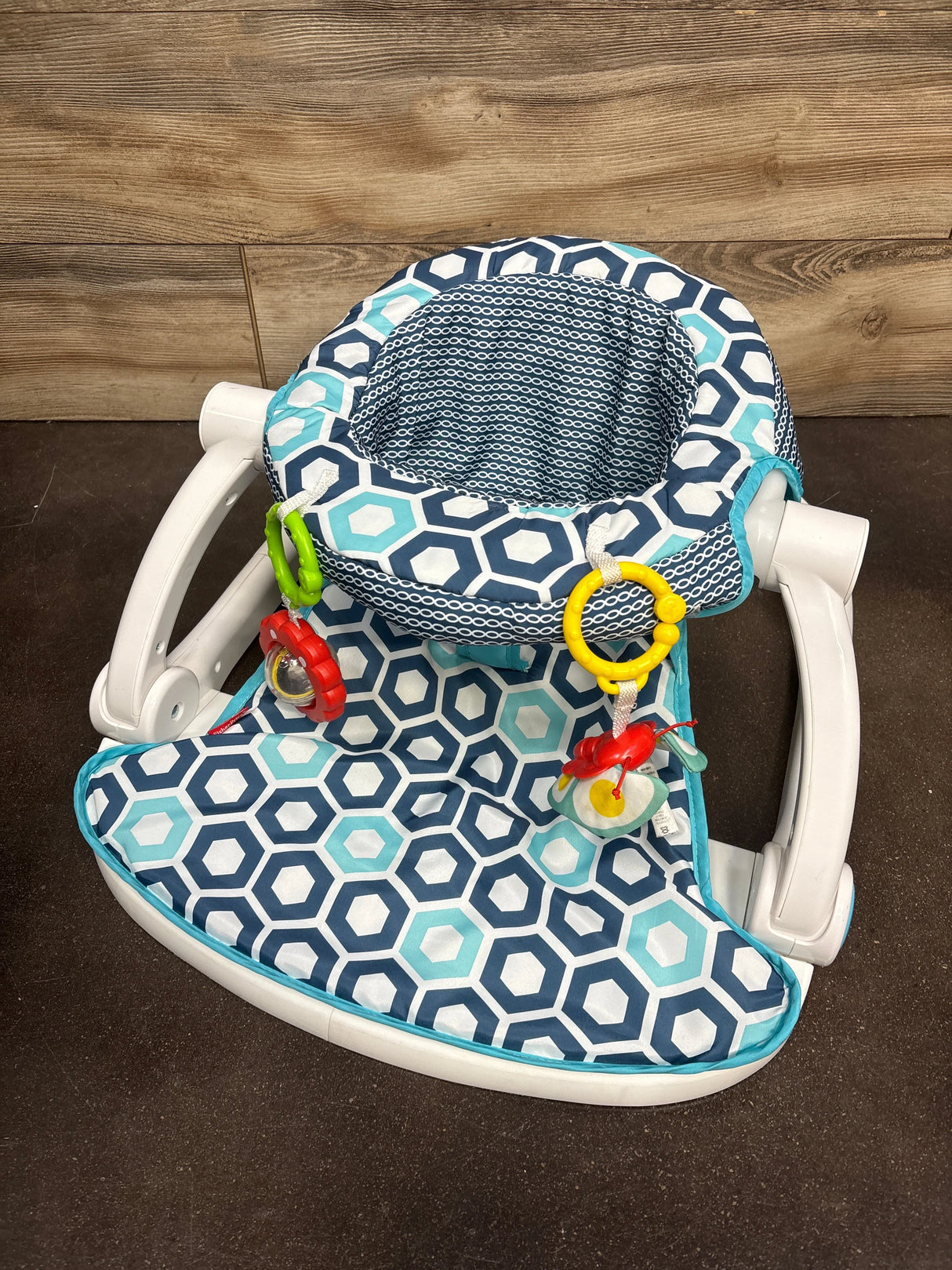 Fisher Price Sit-Me-Up Floor Seat in Blue Honeycomb