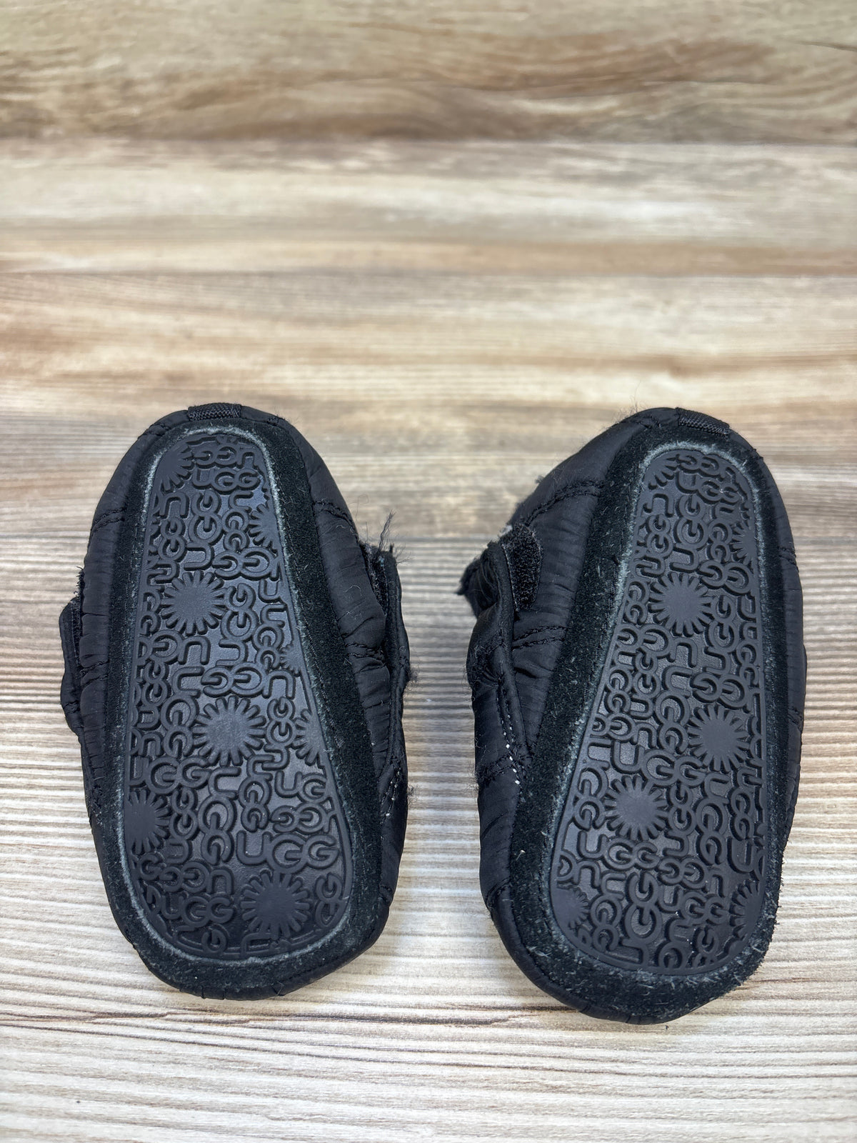 UGG Tasman LTA Slippers Black sz 2/3c