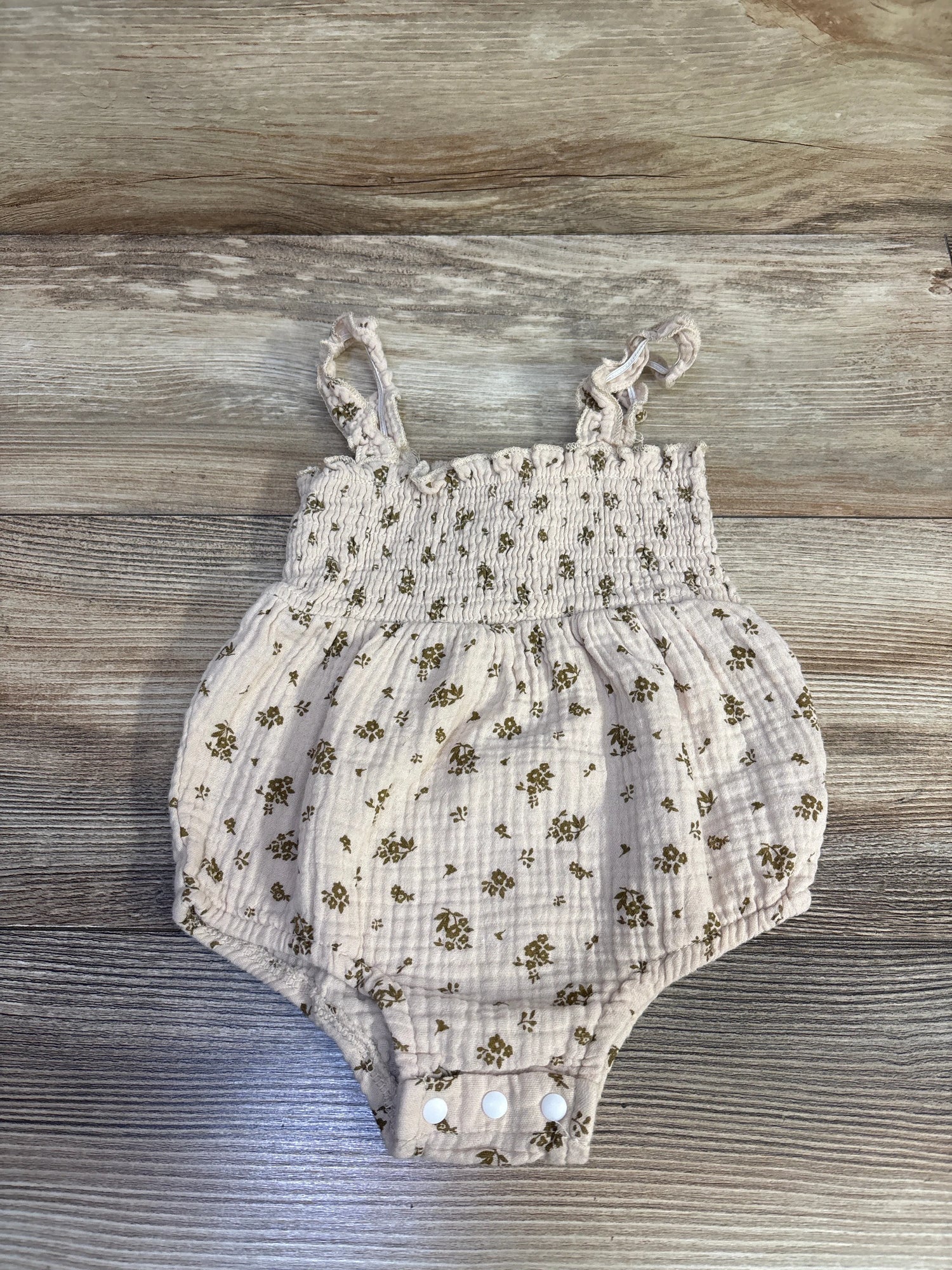 Shein Smocked Gauze Bubble Romper Beige sz 6-9m