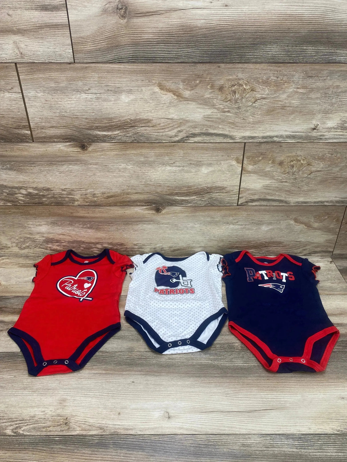 NFL Team 3pk Patriots Bodysuits Navy/Red sz 18m