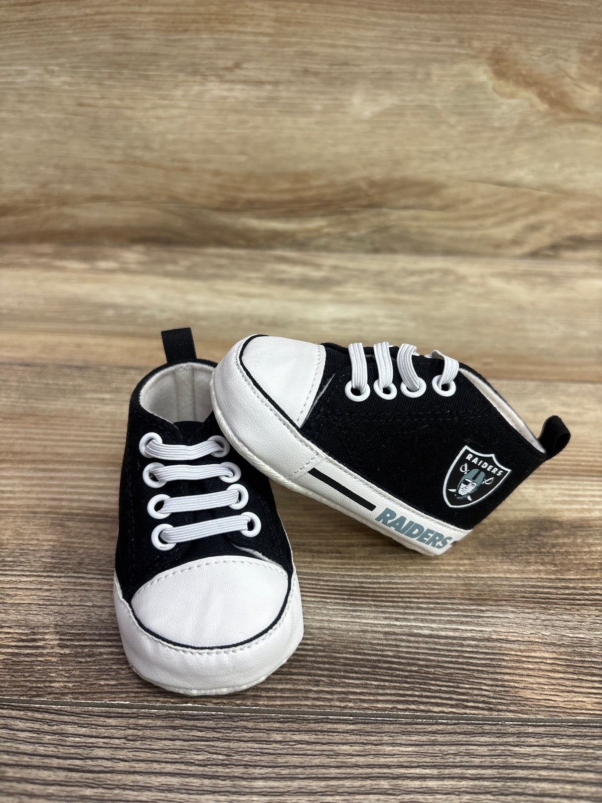 BabyFanatic NFL Las Vegas Raiders Pre-Walker Soft Sole Shoes Black sz 1/2c
