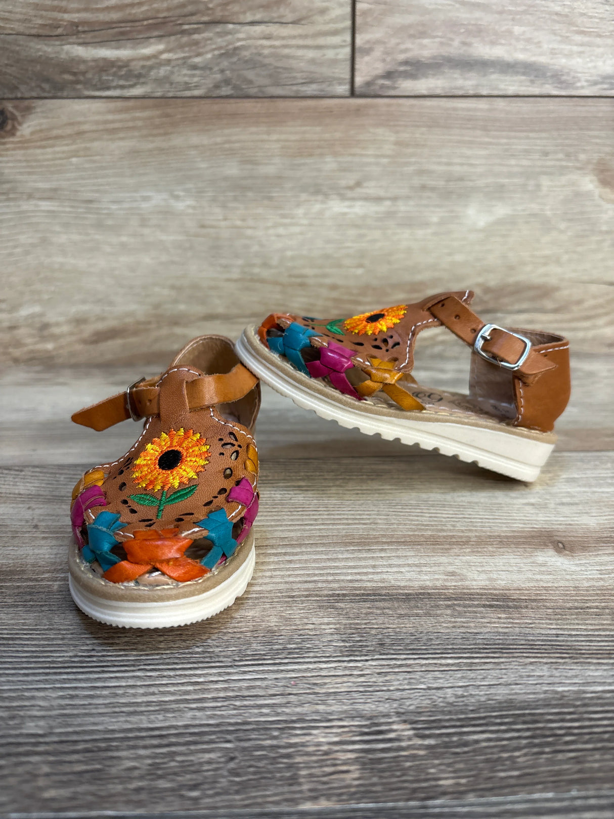L&G Calzado Floral Leather Huarache Sandals Brown sz 7c